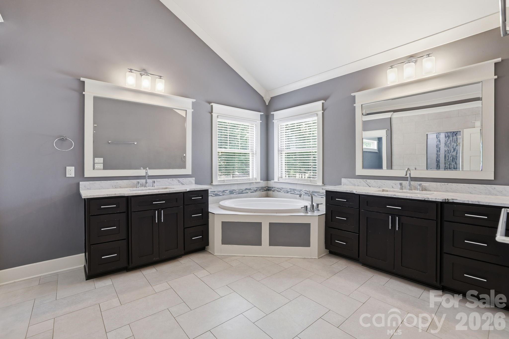 1104 Sawtooth Oak Lane Property Photo 26