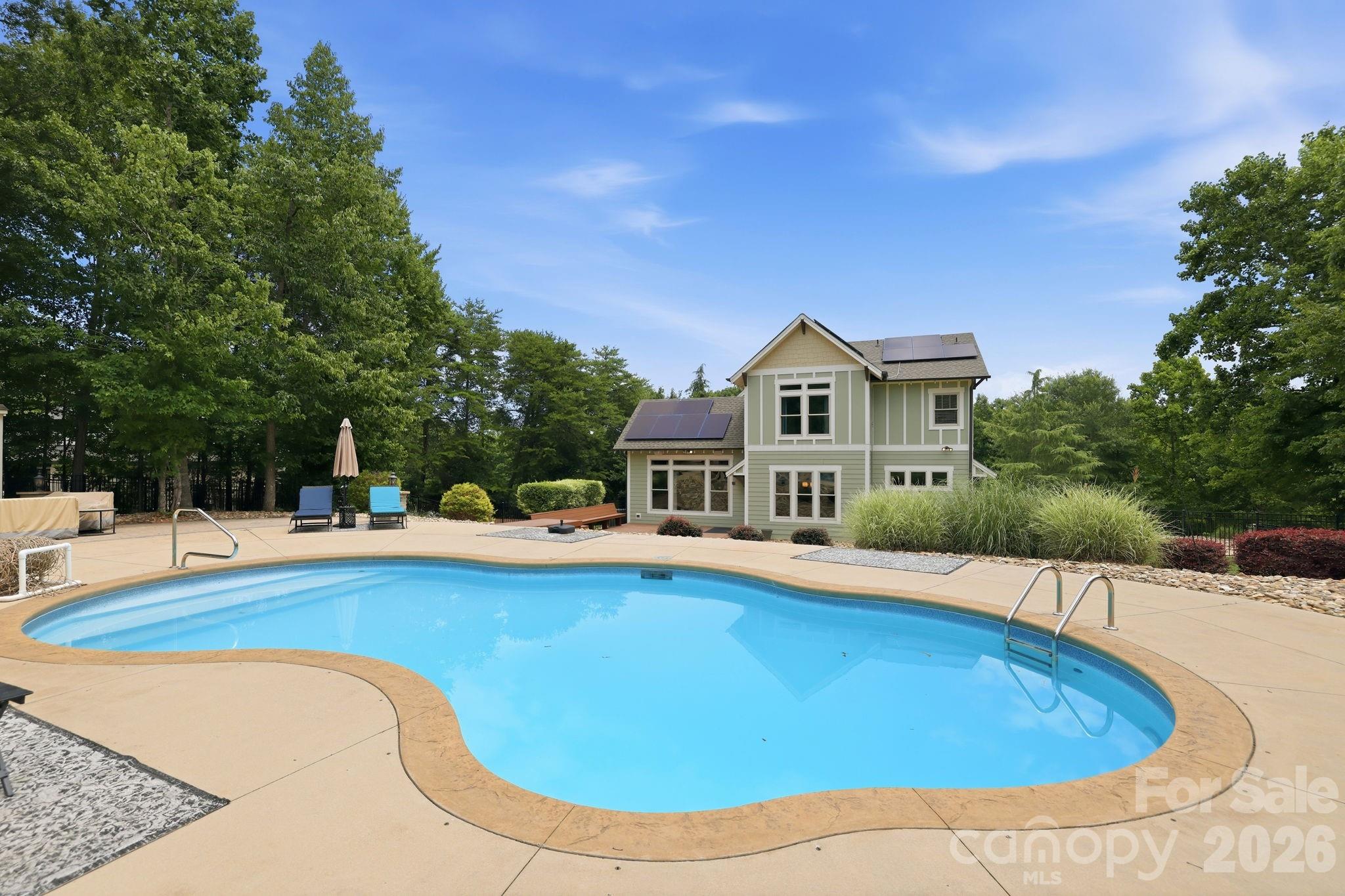 1104 Sawtooth Oak Lane Property Photo 40