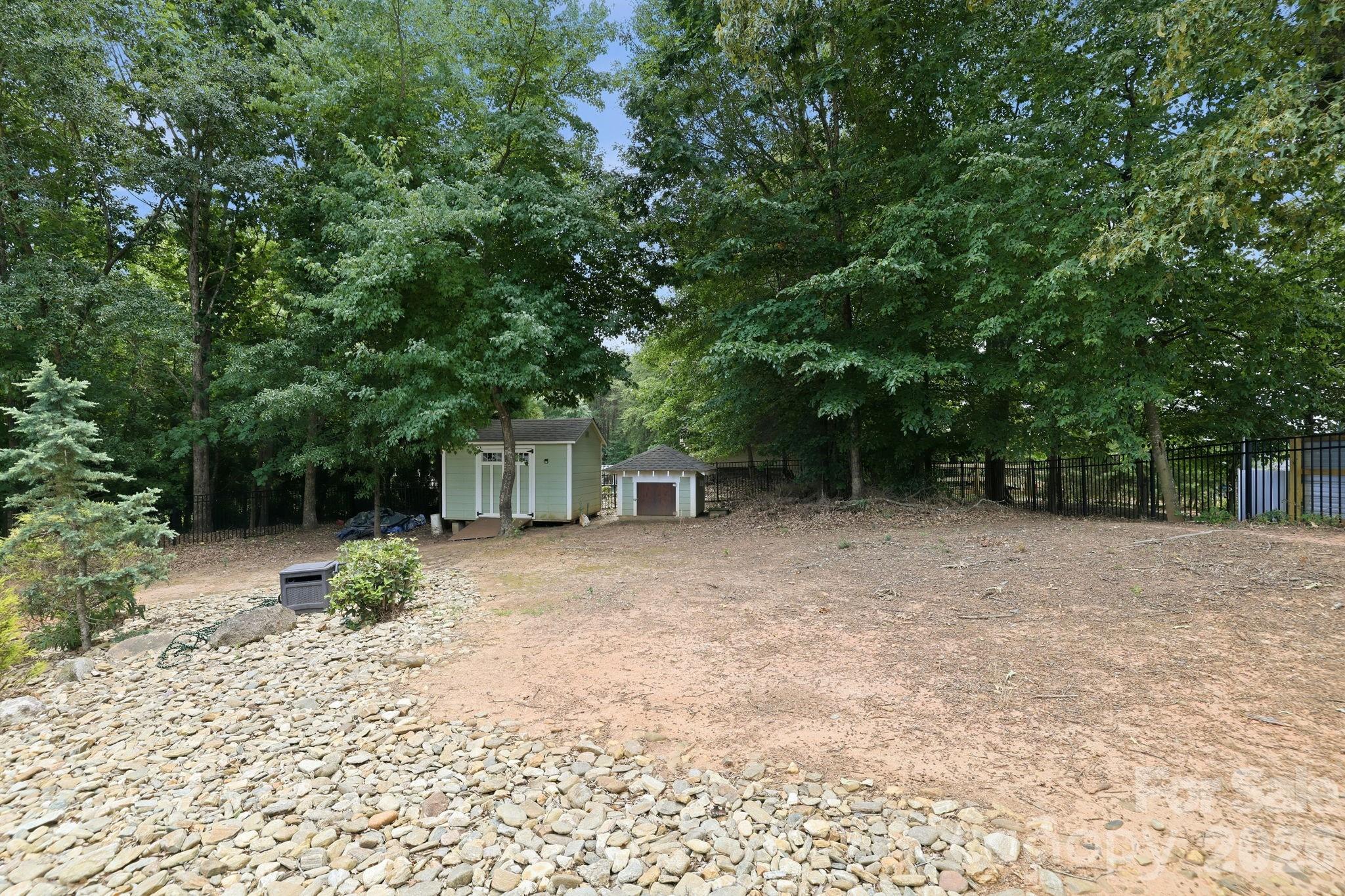 1104 Sawtooth Oak Lane Property Photo 42