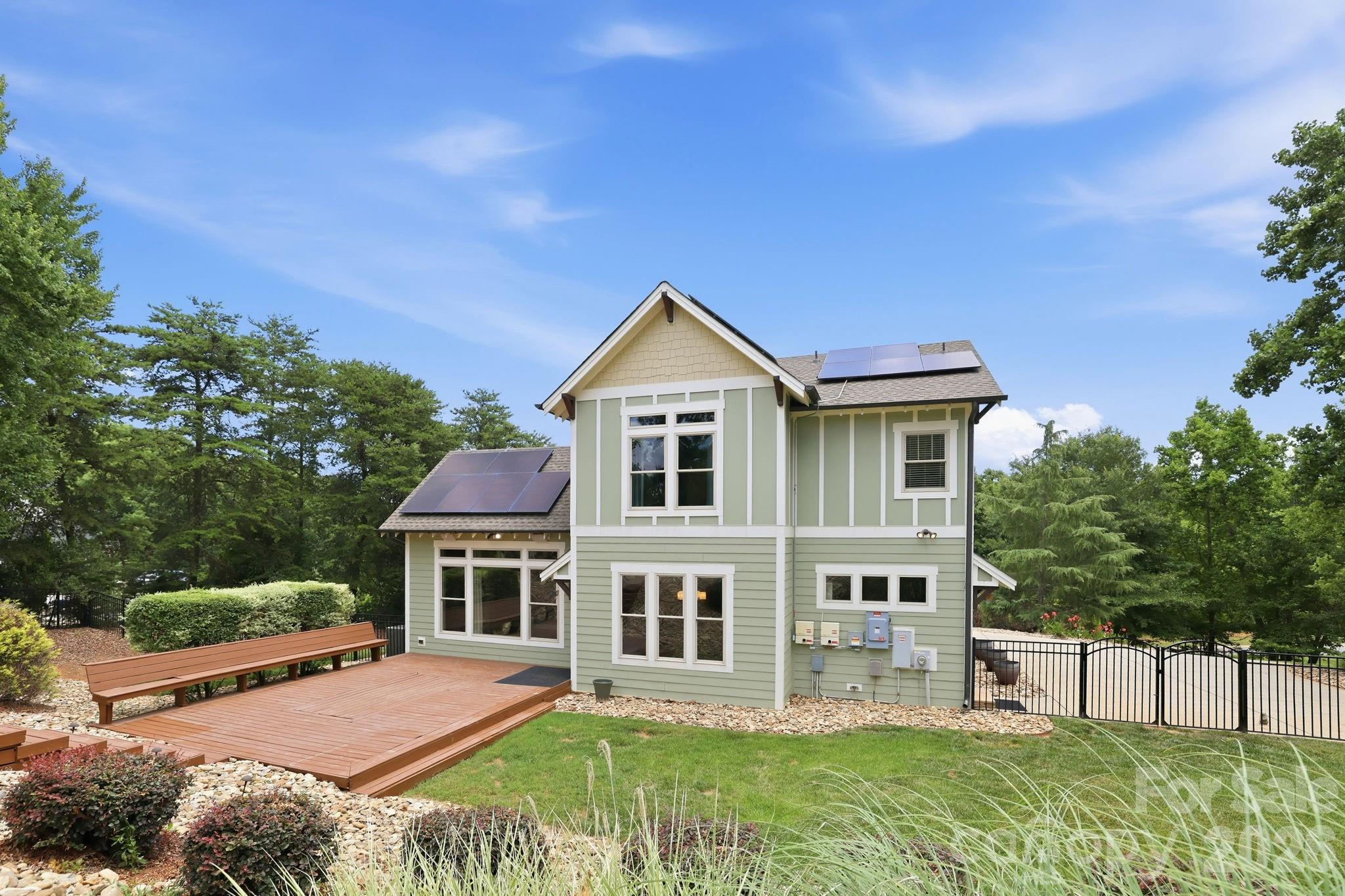 1104 Sawtooth Oak Lane Property Photo 43