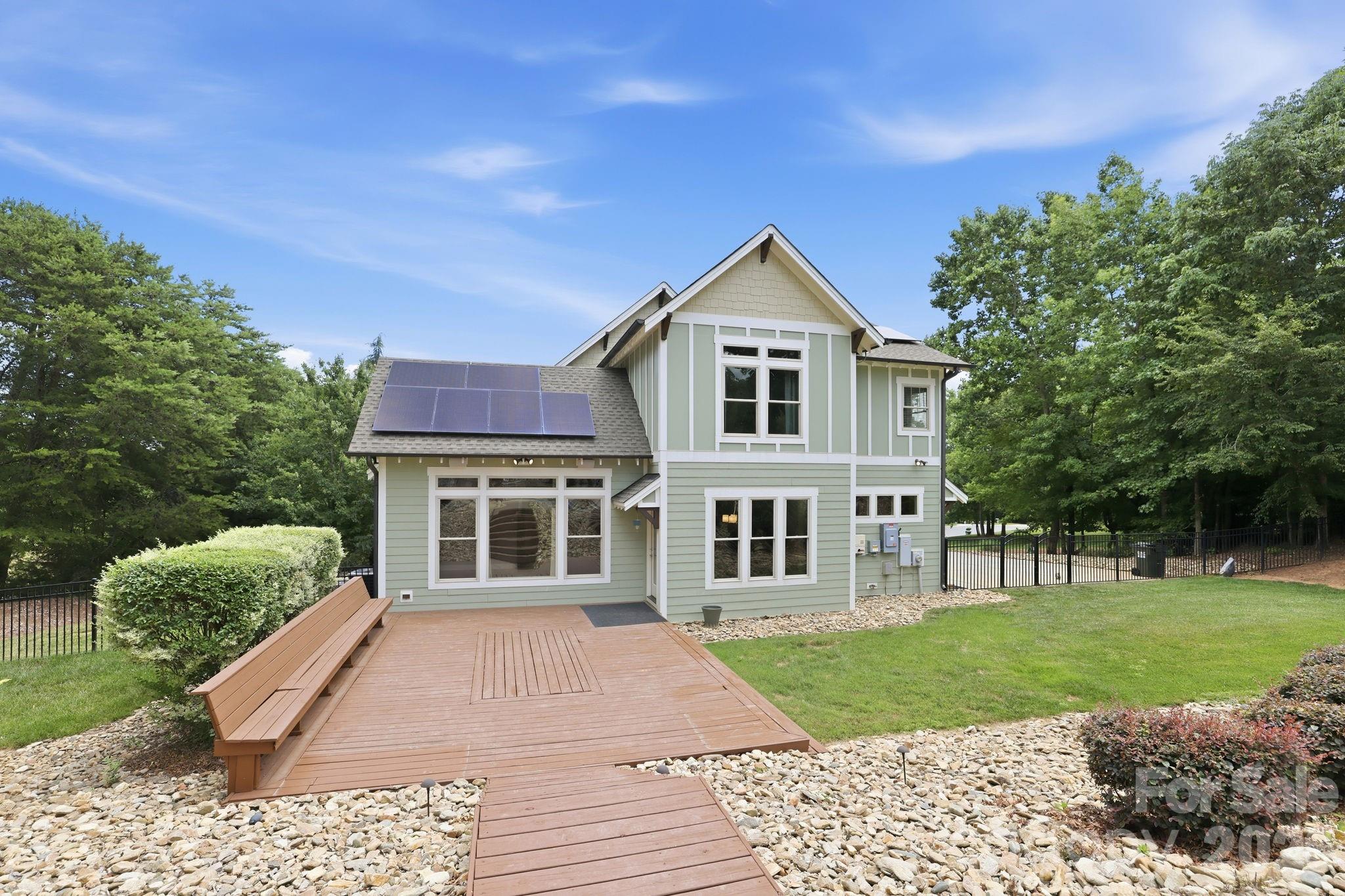 1104 Sawtooth Oak Lane Property Photo 44