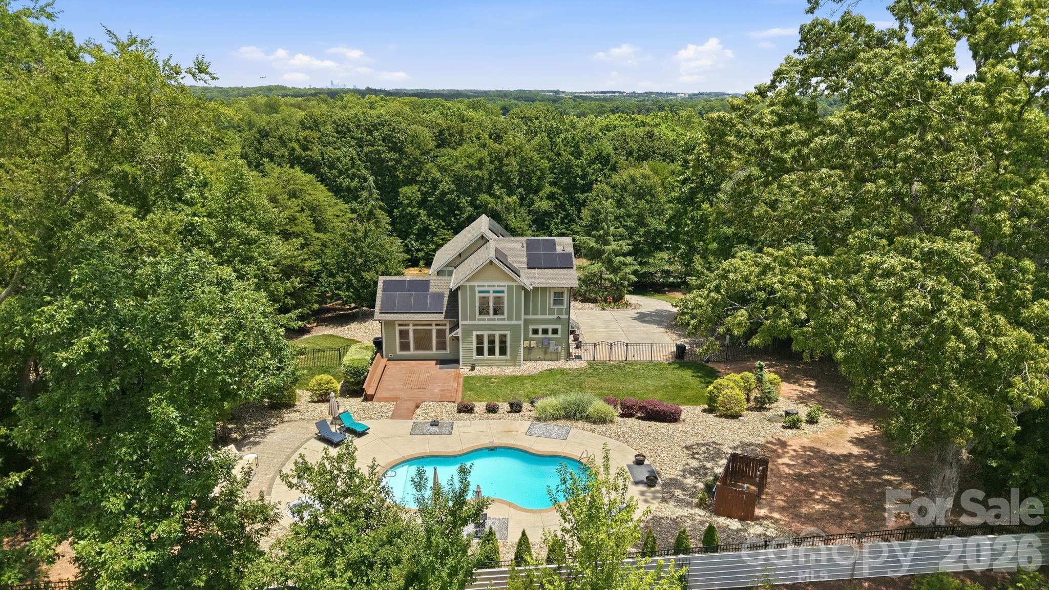 1104 Sawtooth Oak Lane Property Photo 47