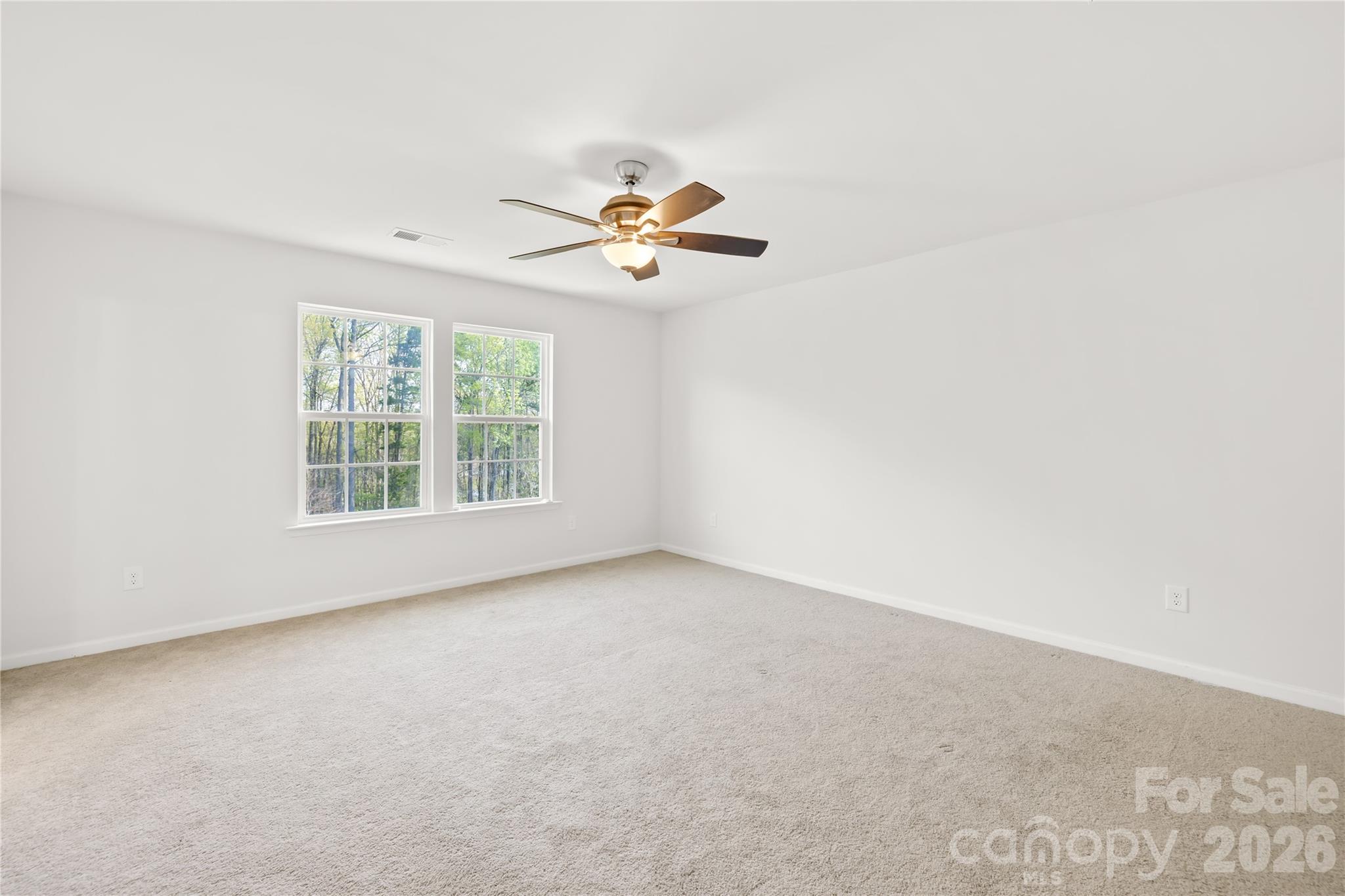 1072 Willow Bend Drive Property Photo 16