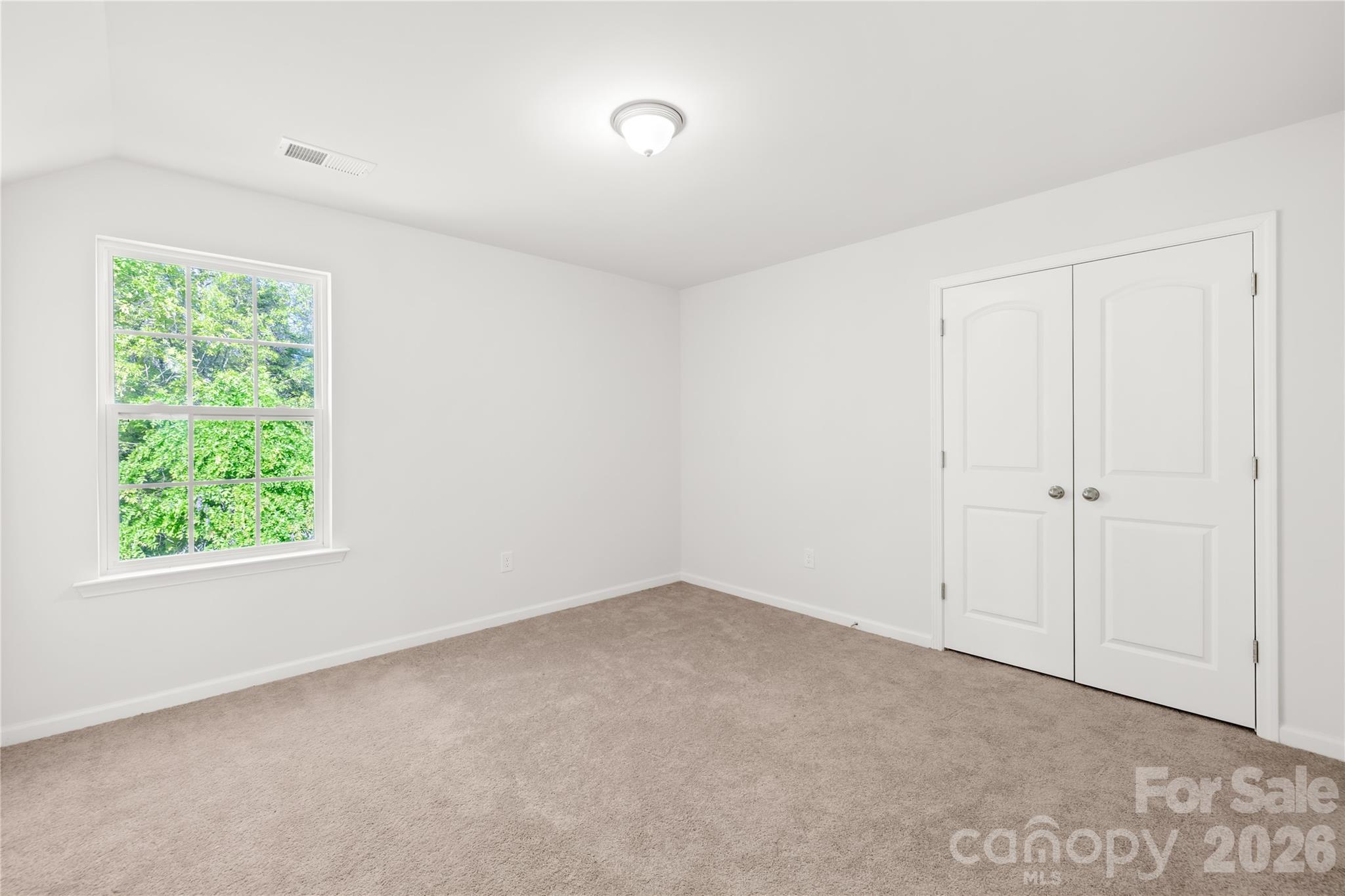 1072 Willow Bend Drive Property Photo 21
