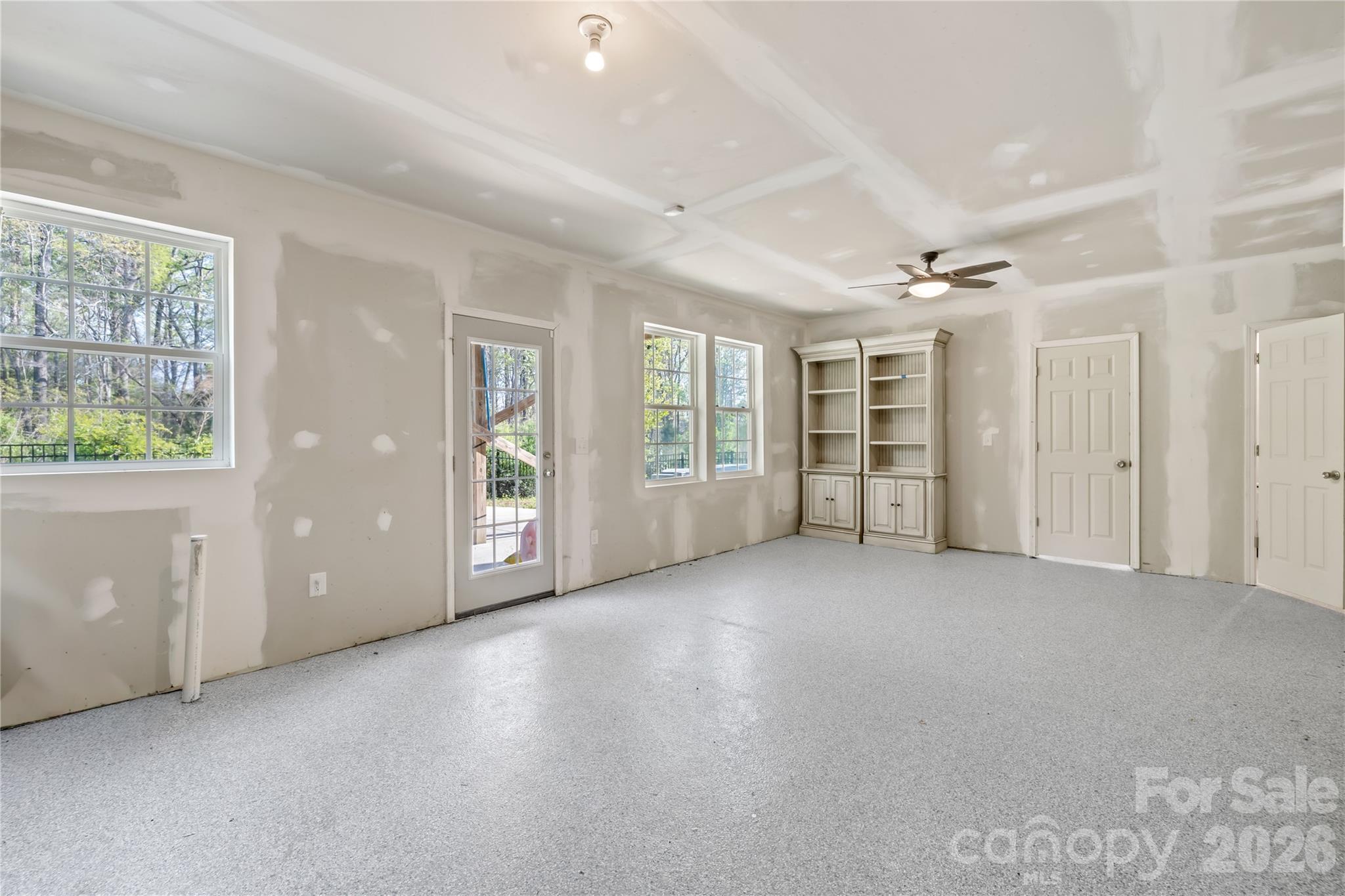 1072 Willow Bend Drive Property Photo 25