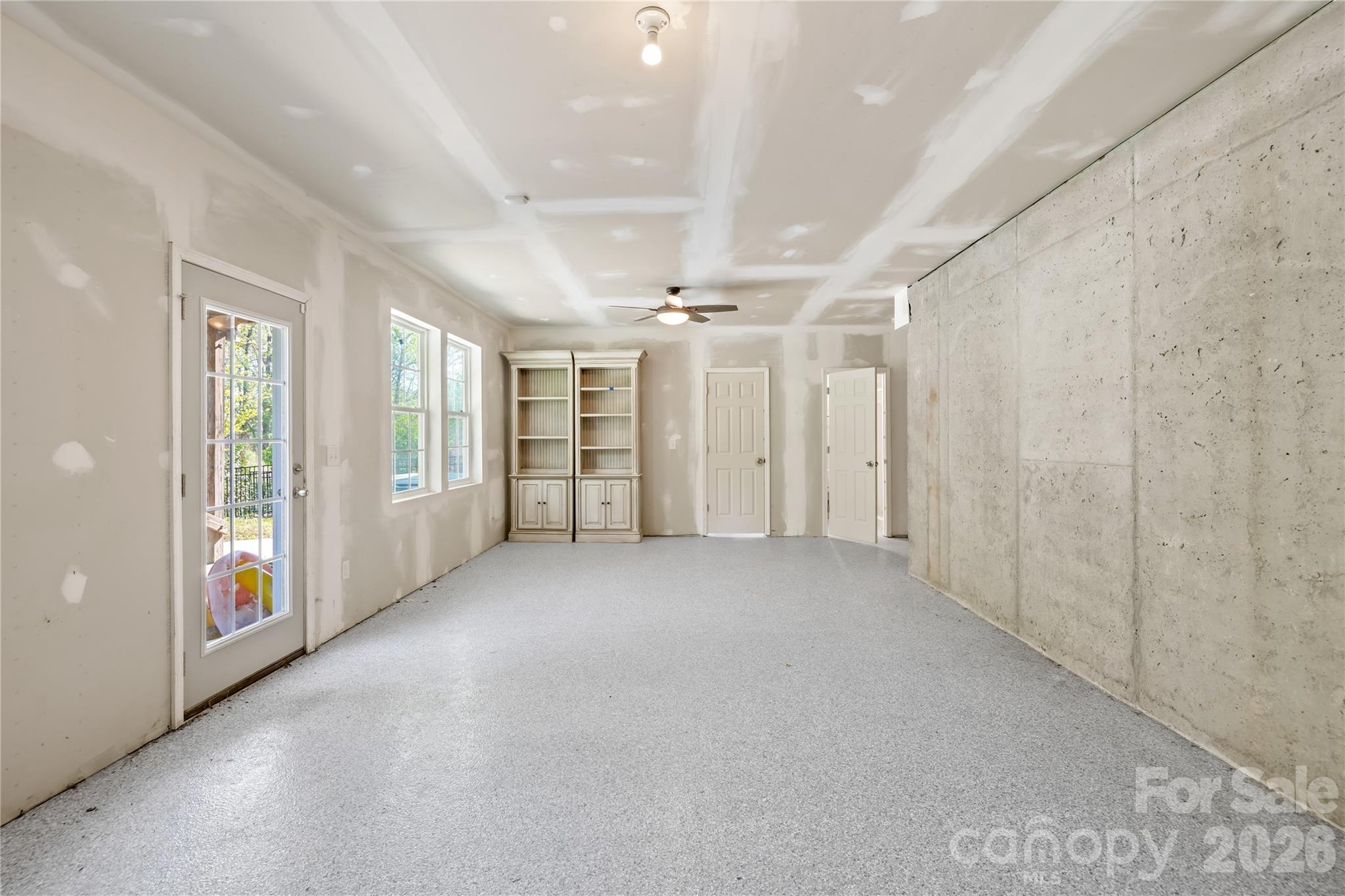 1072 Willow Bend Drive Property Photo 26