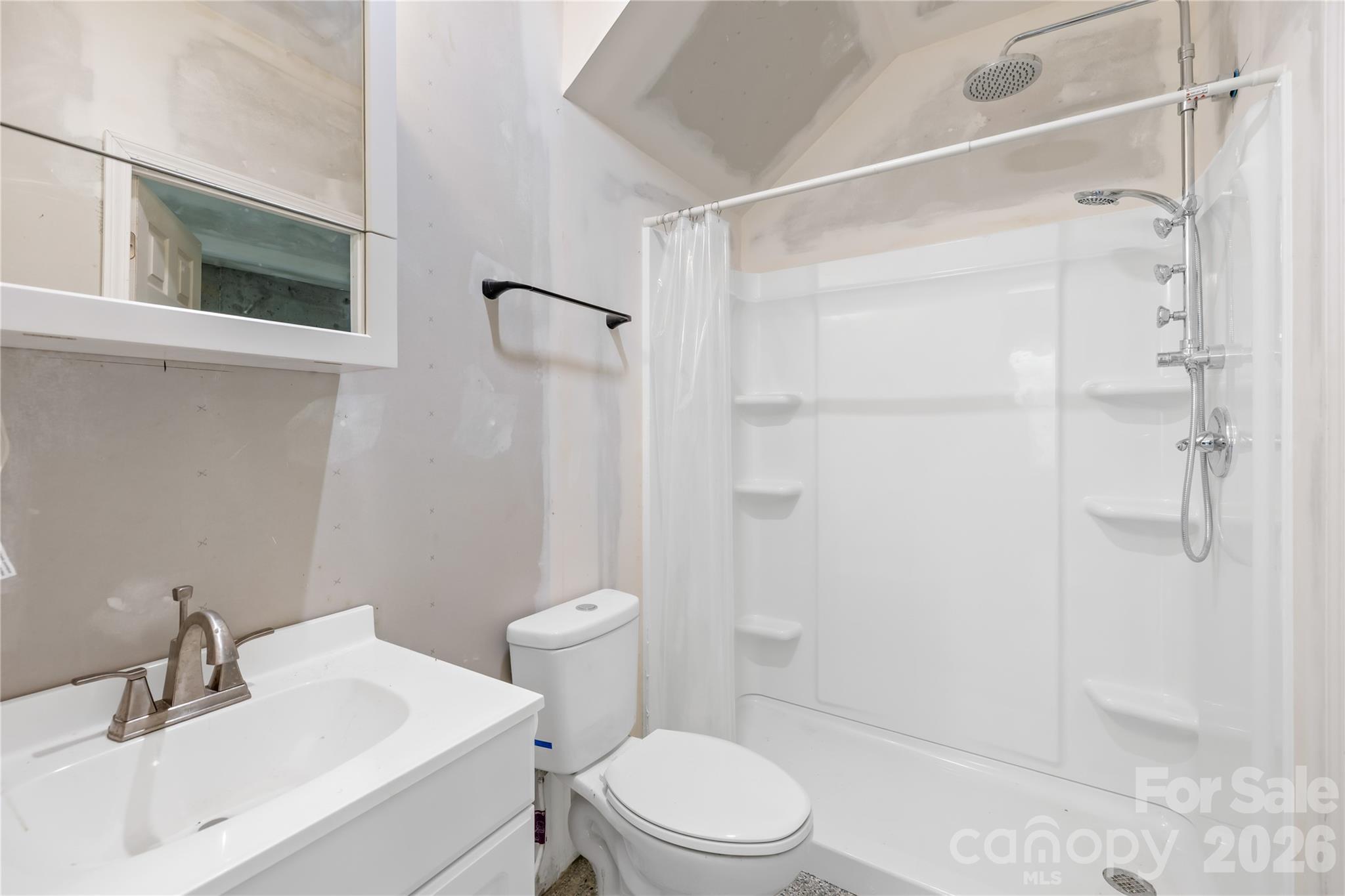 1072 Willow Bend Drive Property Photo 28