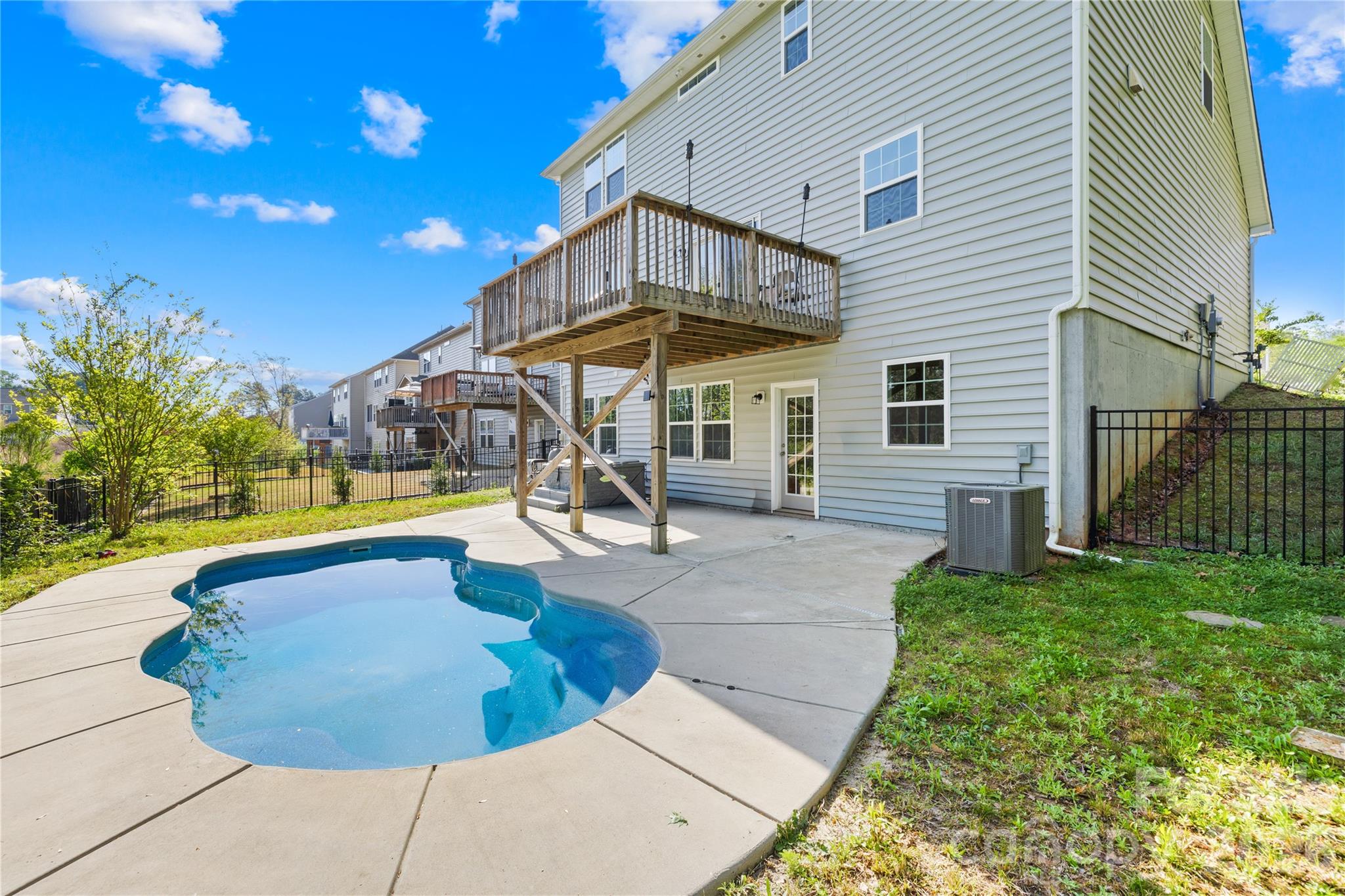 1072 Willow Bend Drive Property Photo 32