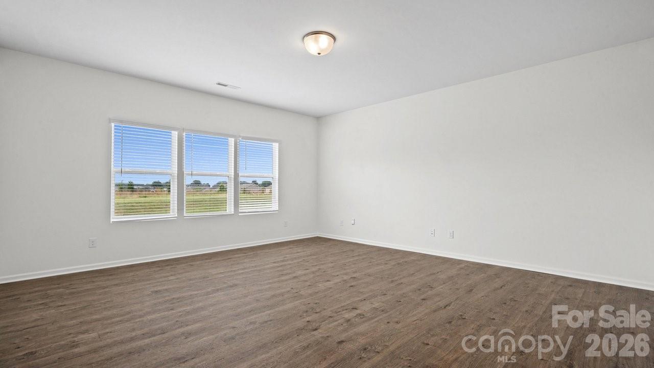 122 Canada Drive 44 Property Photo 11