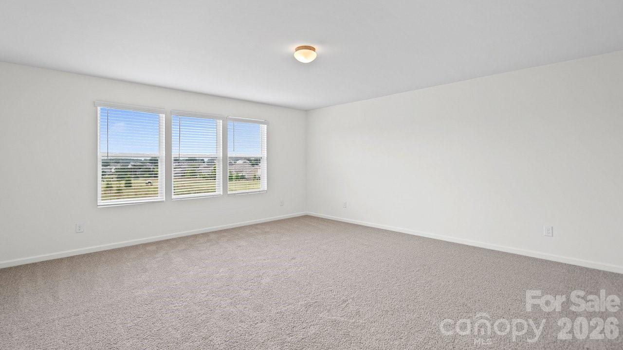 122 Canada Drive 44 Property Photo 13
