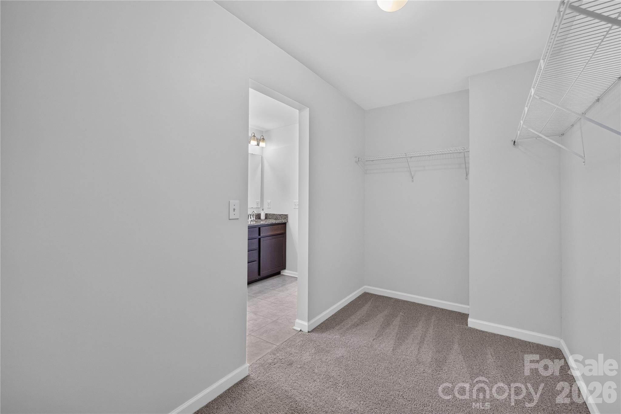 122 Canada Drive 44 Property Photo 26