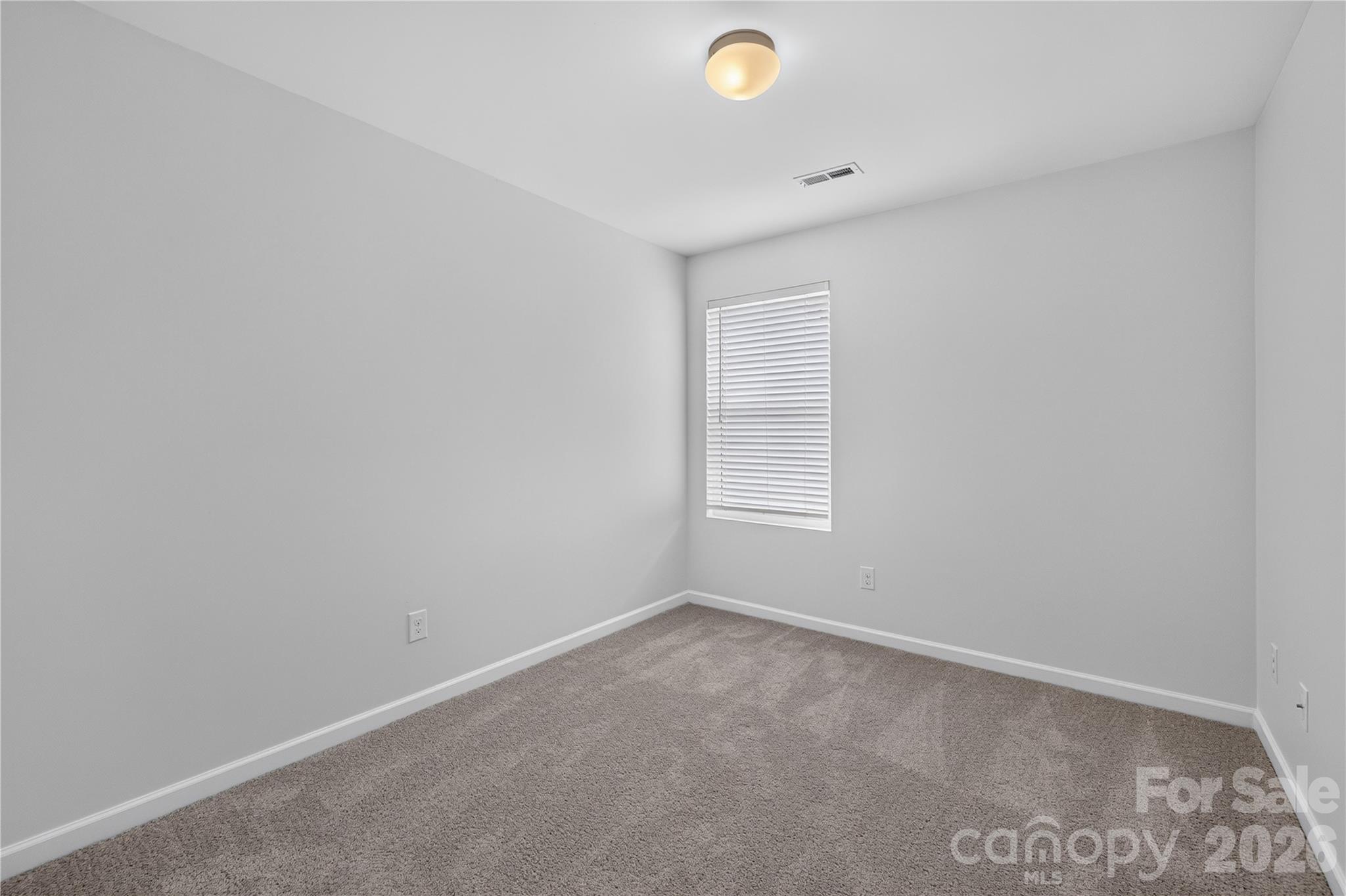 122 Canada Drive 44 Property Photo 31