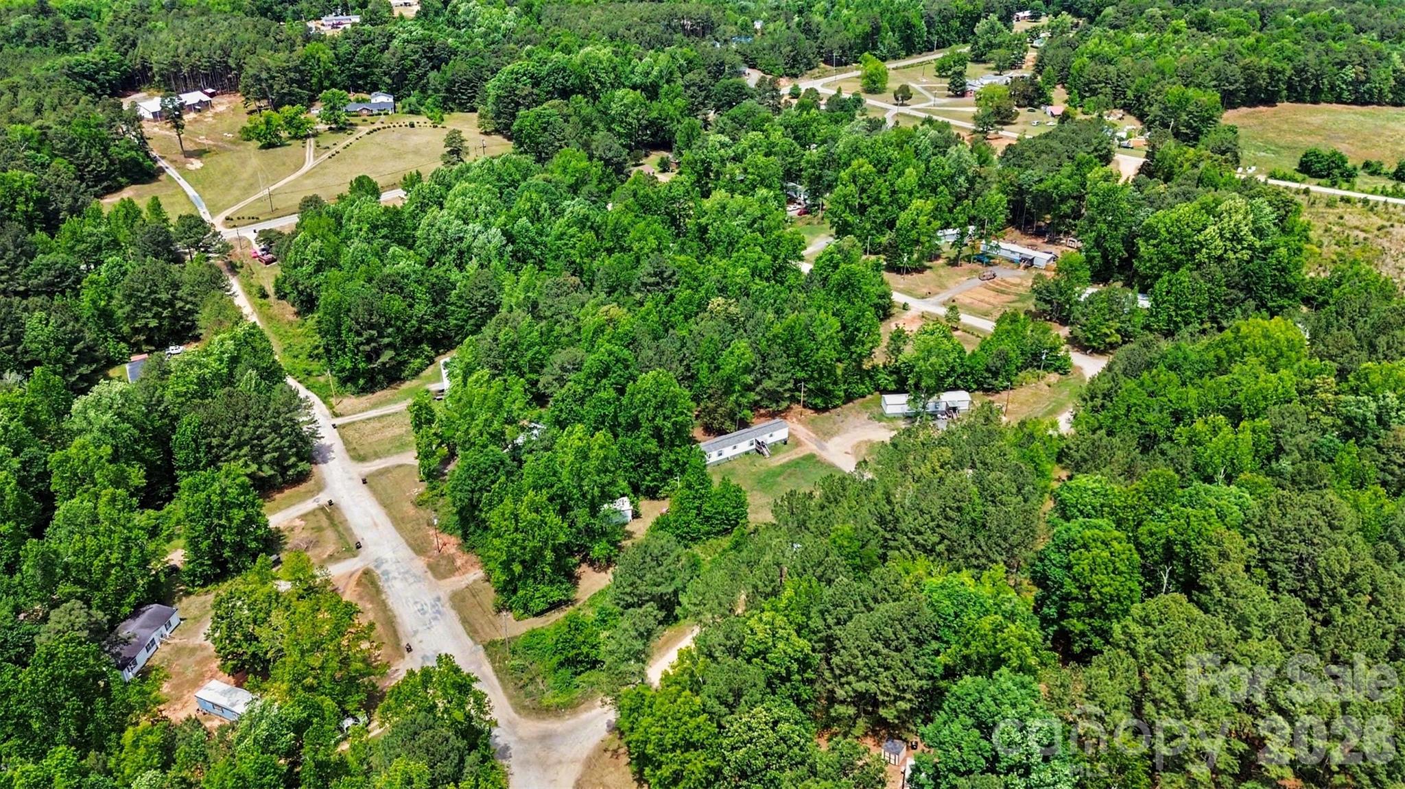 50 Pineview Circle Property Photo 6