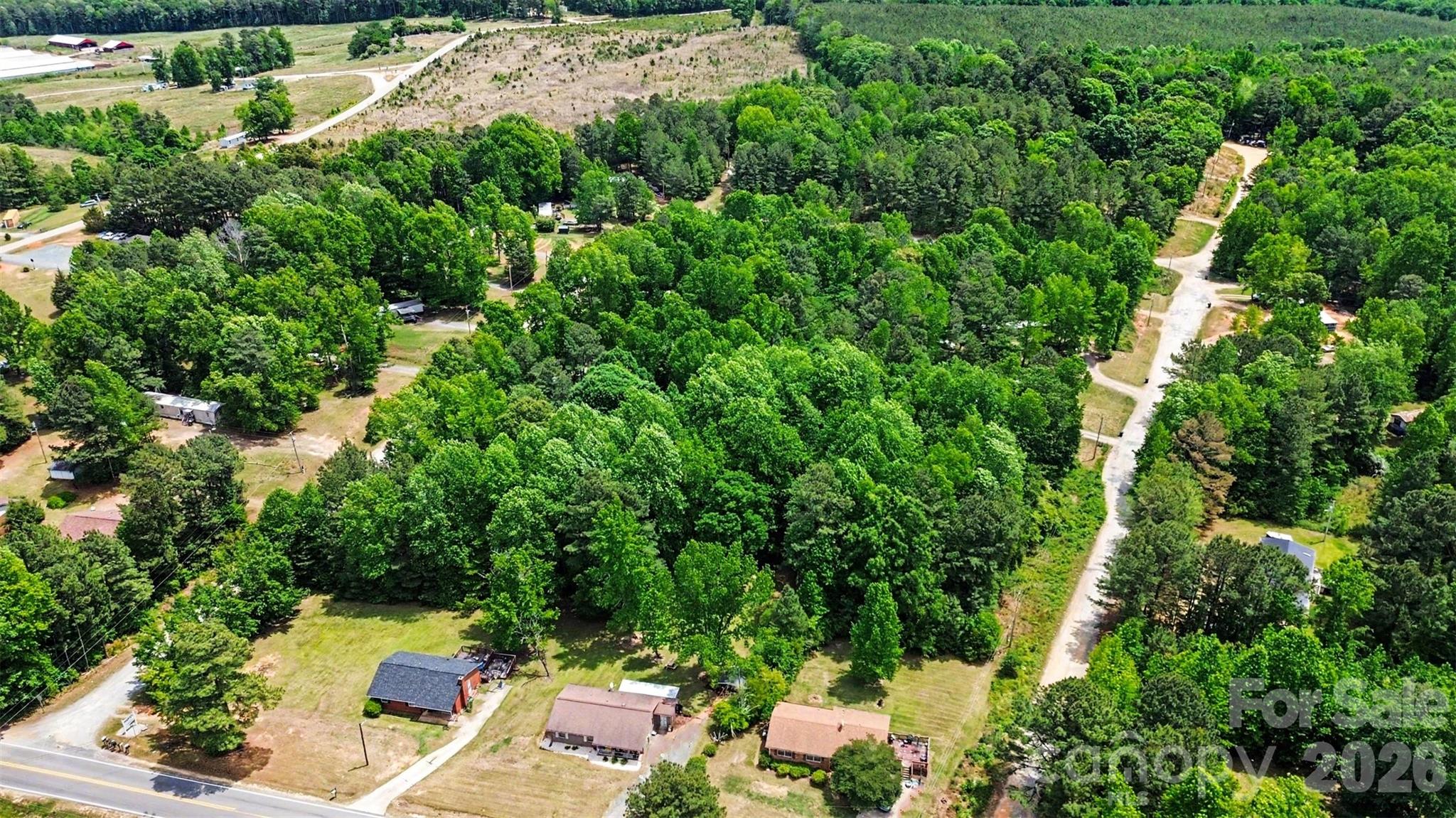 50 Pineview Circle Property Photo 11
