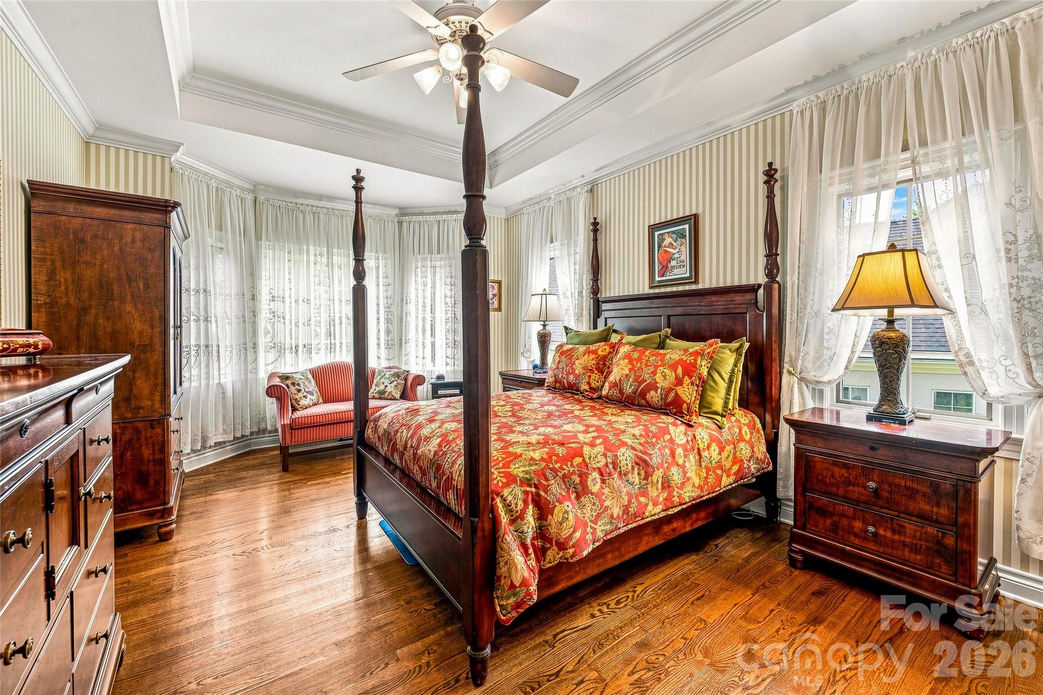 11 Tiverton Lane Property Photo 15