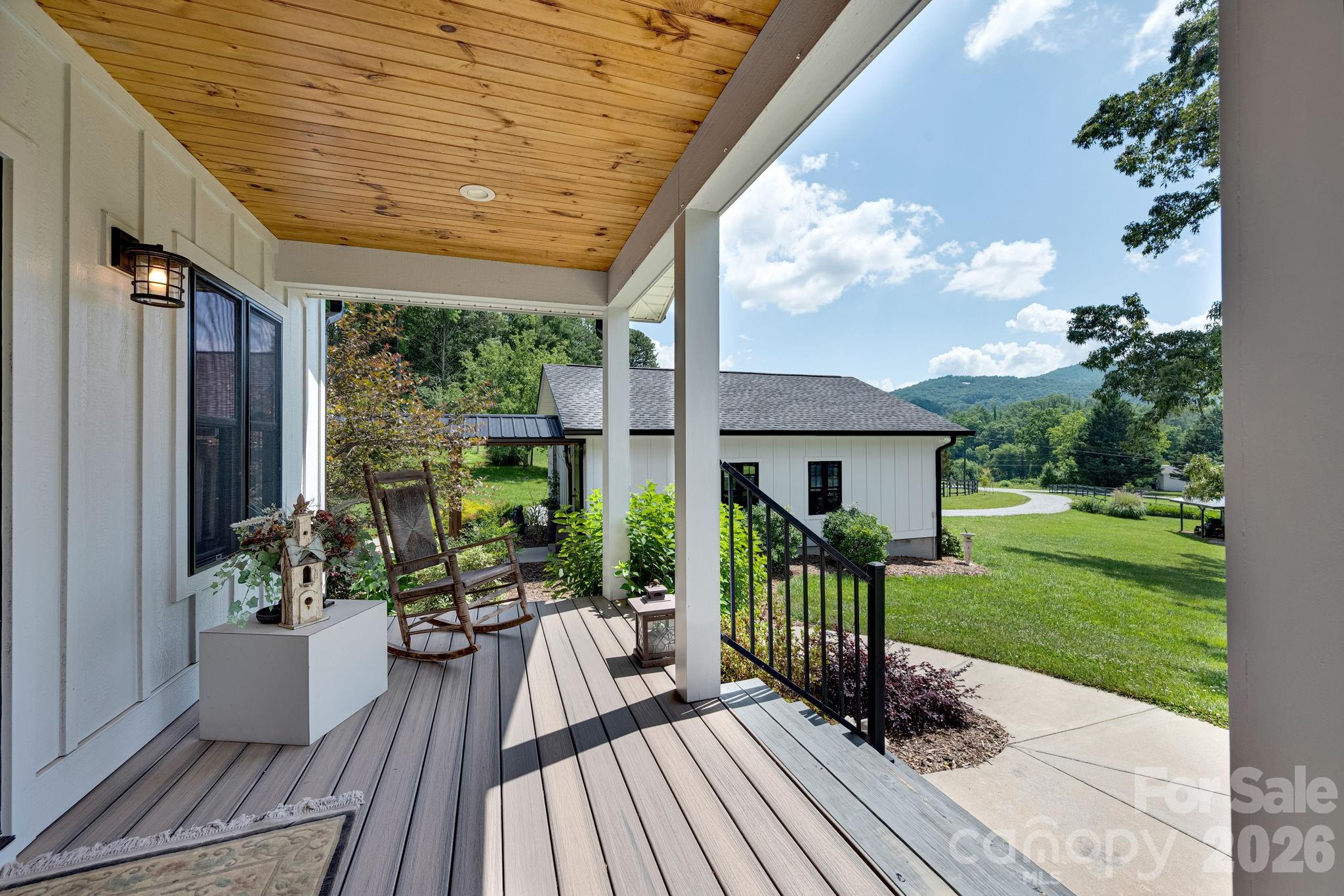 23 Lindsey Loop Road Property Photo 32
