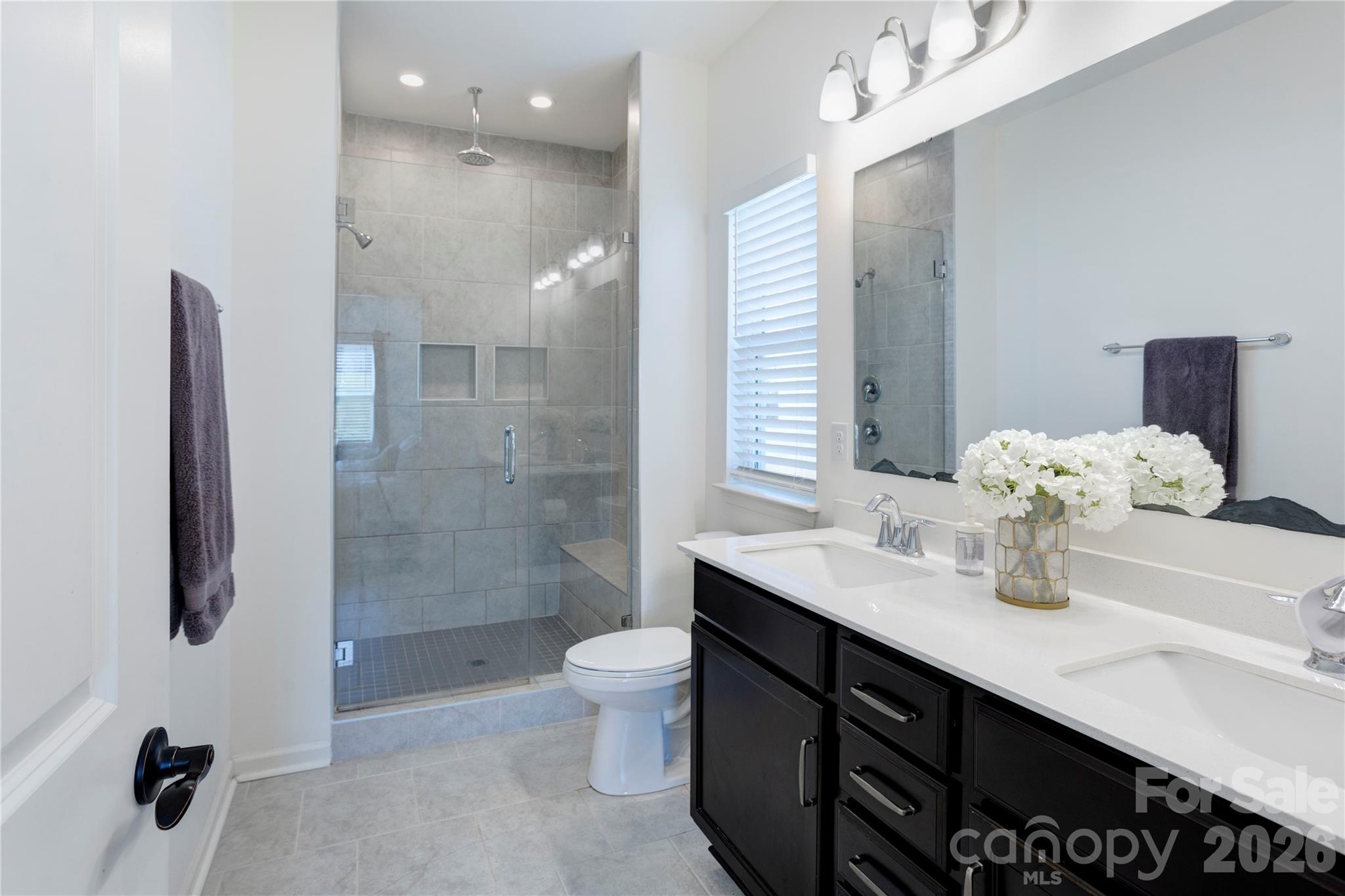 6319 Clarisse Drive Property Photo 12