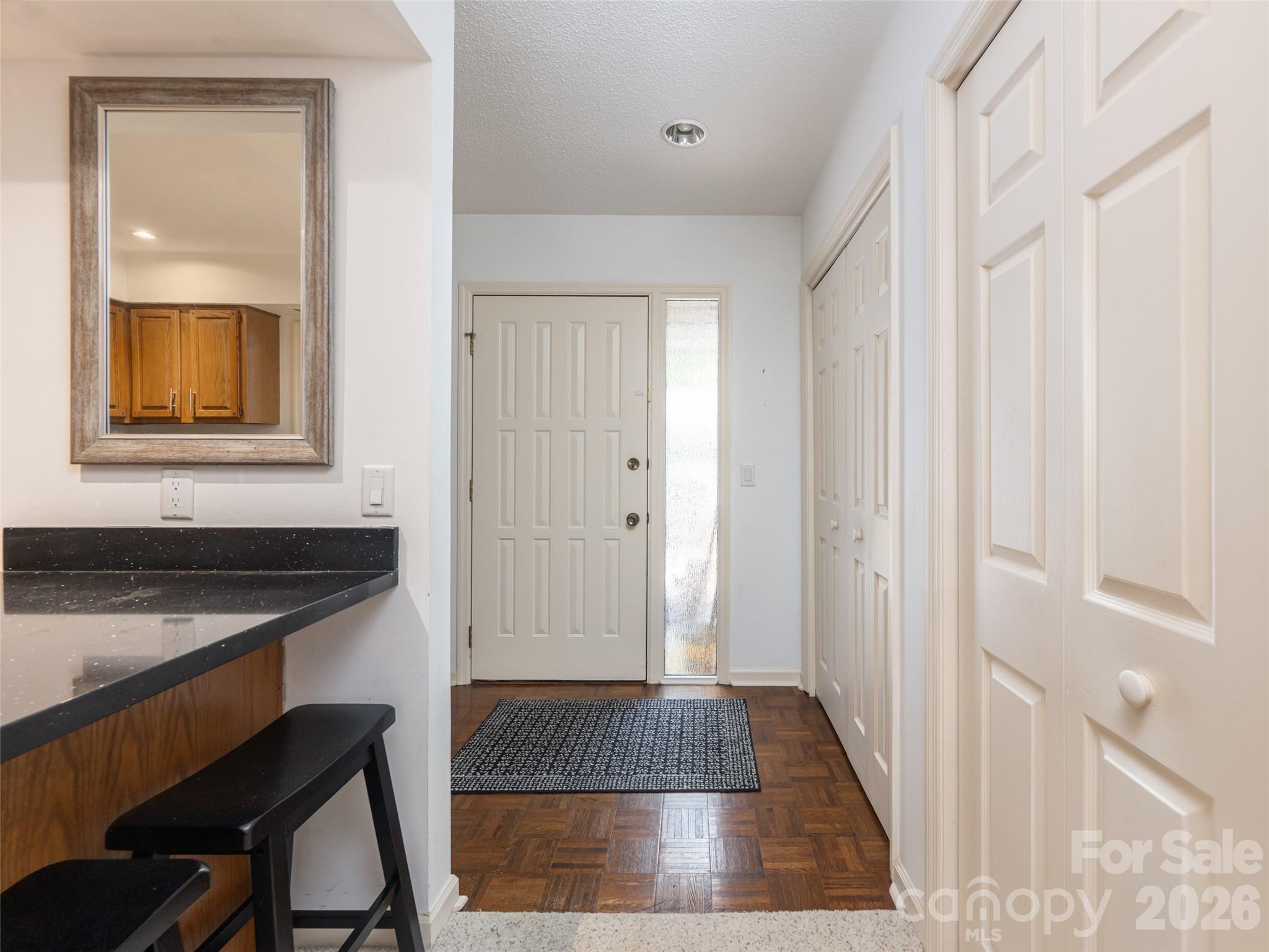 112 Live Oak Lane Property Photo 6