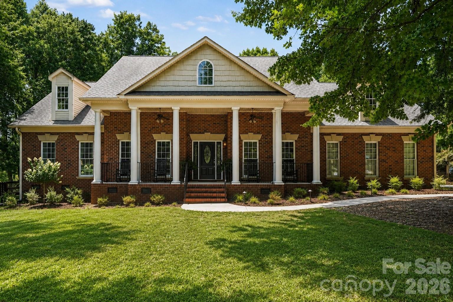 3204 E Lawyers Road