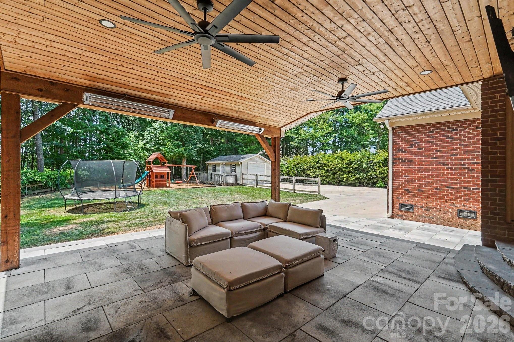 3204 E Lawyers Road Property Photo 33