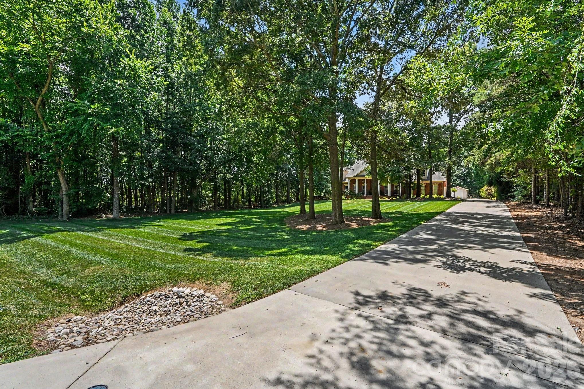 3204 E Lawyers Road Property Photo 37
