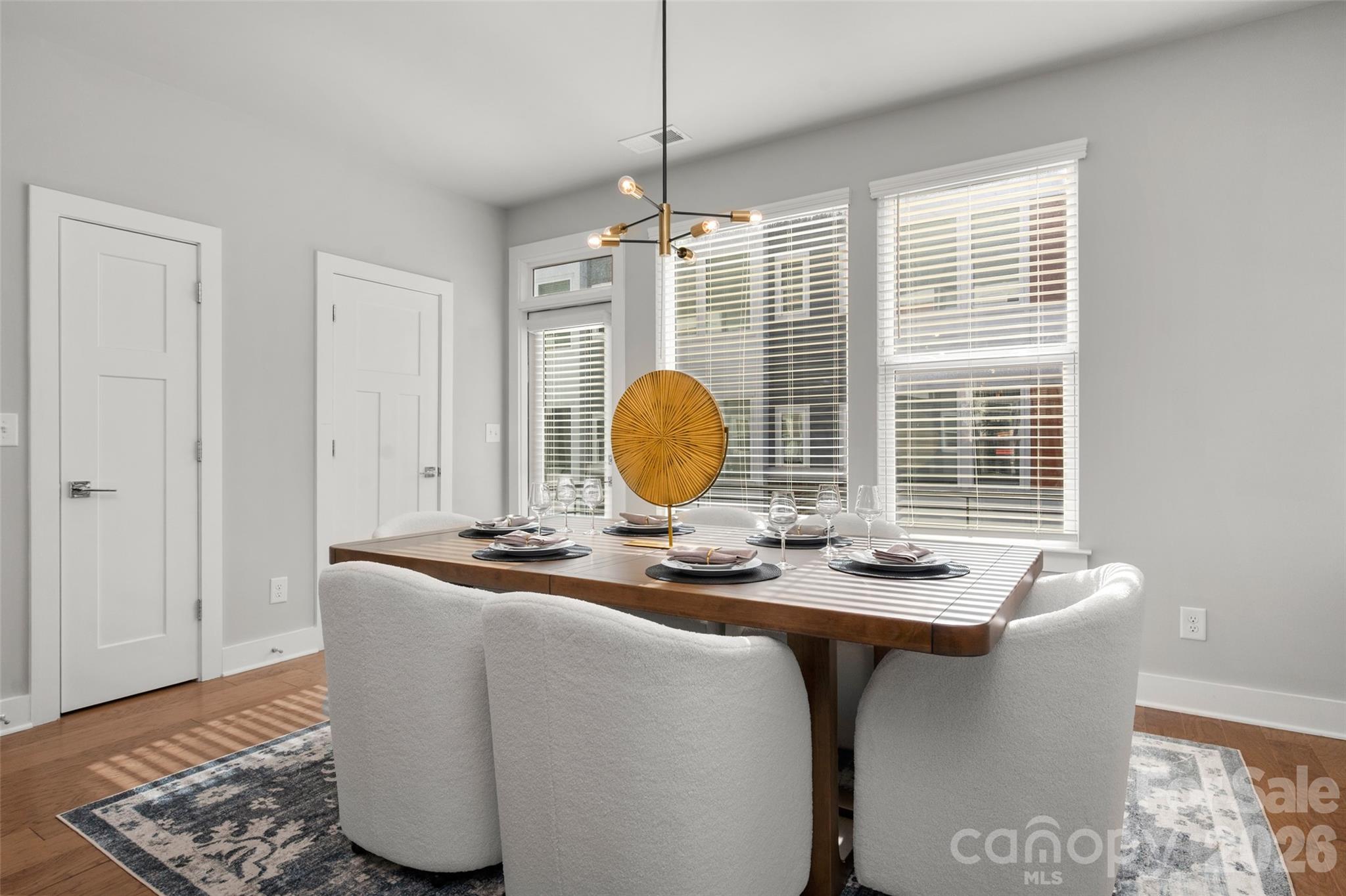 2104 Bryant Park Drive Property Photo 9