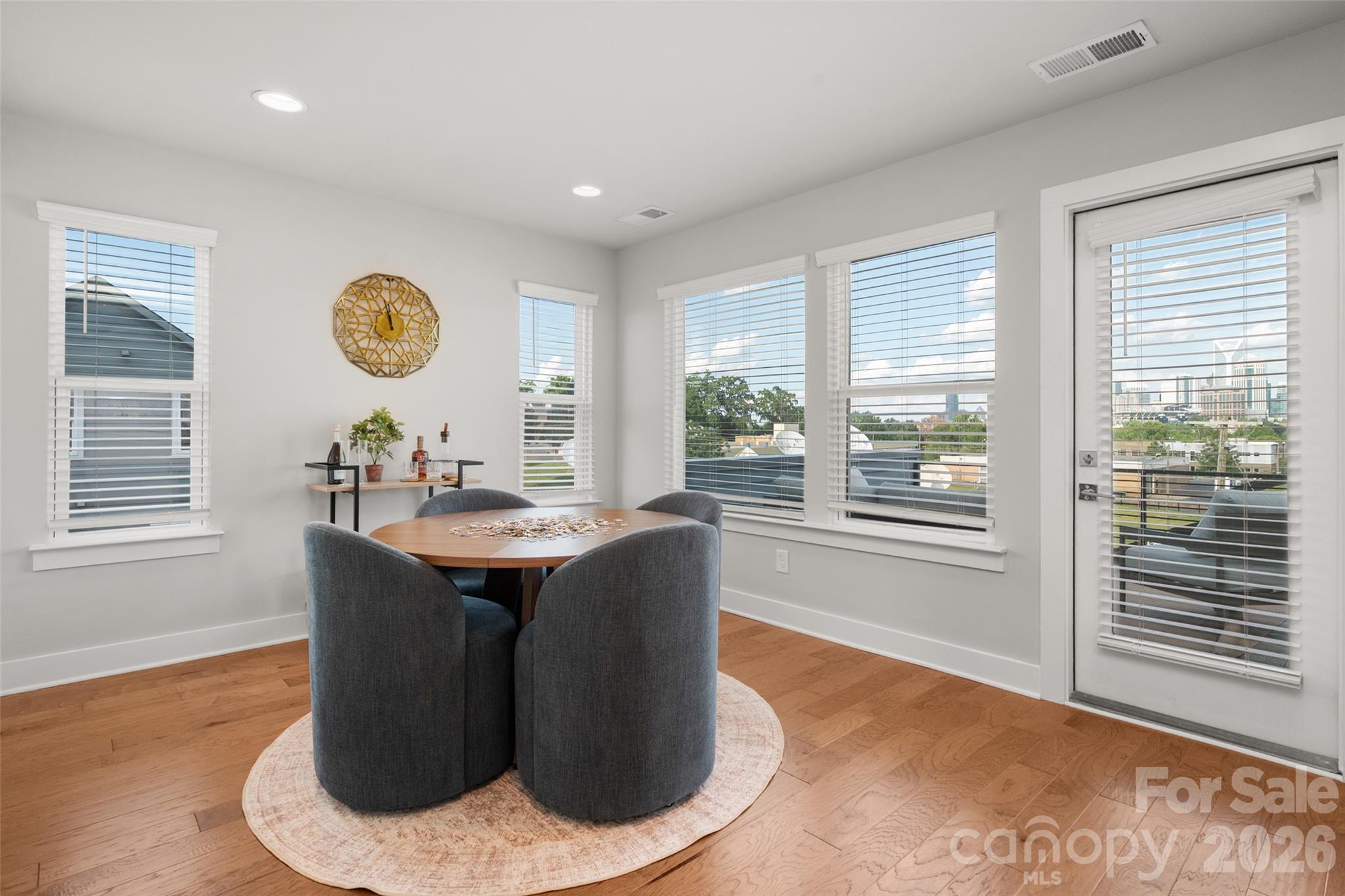 2104 Bryant Park Drive Property Photo 26