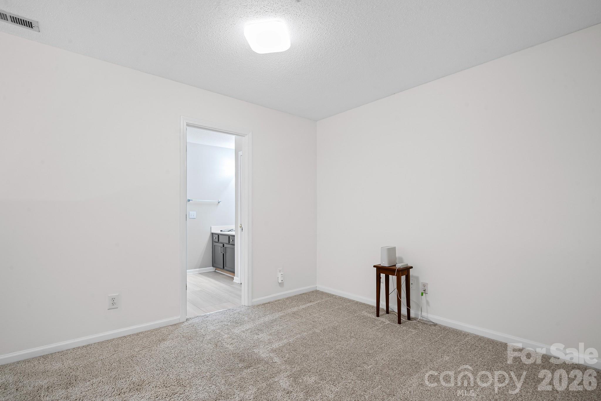 2737 Mill Valley Court Property Photo 18