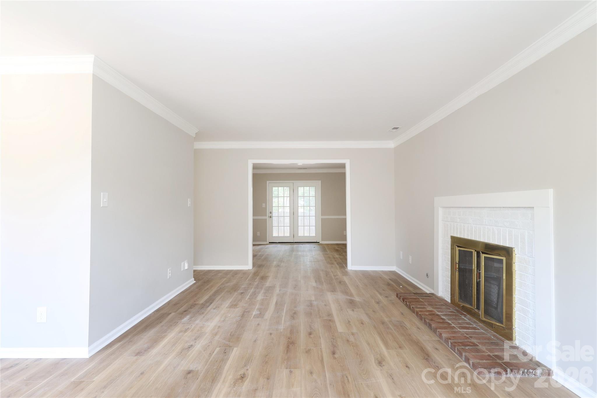 1214 E Franklin Boulevard A Property Photo 6