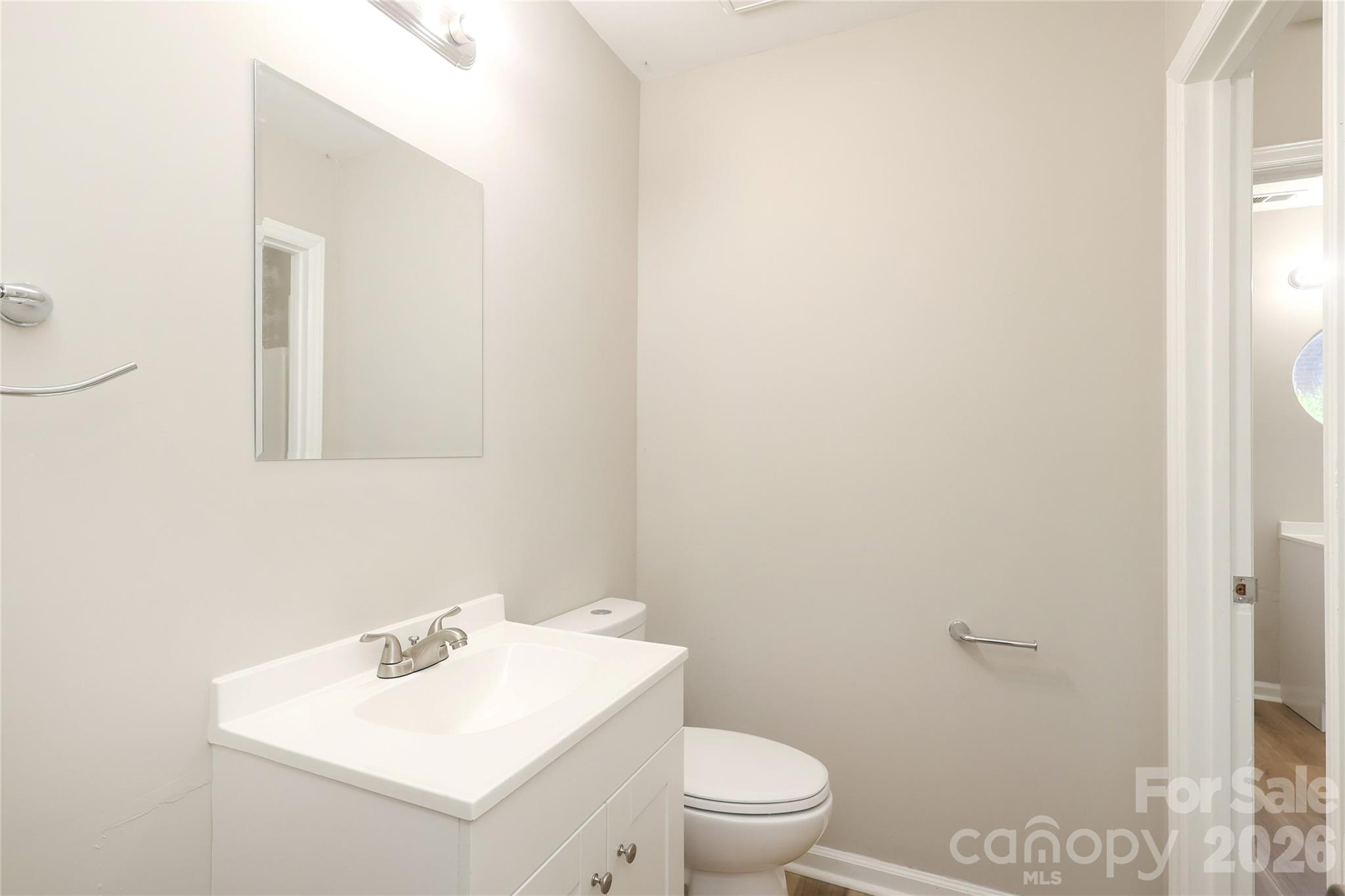1214 E Franklin Boulevard A Property Photo 17