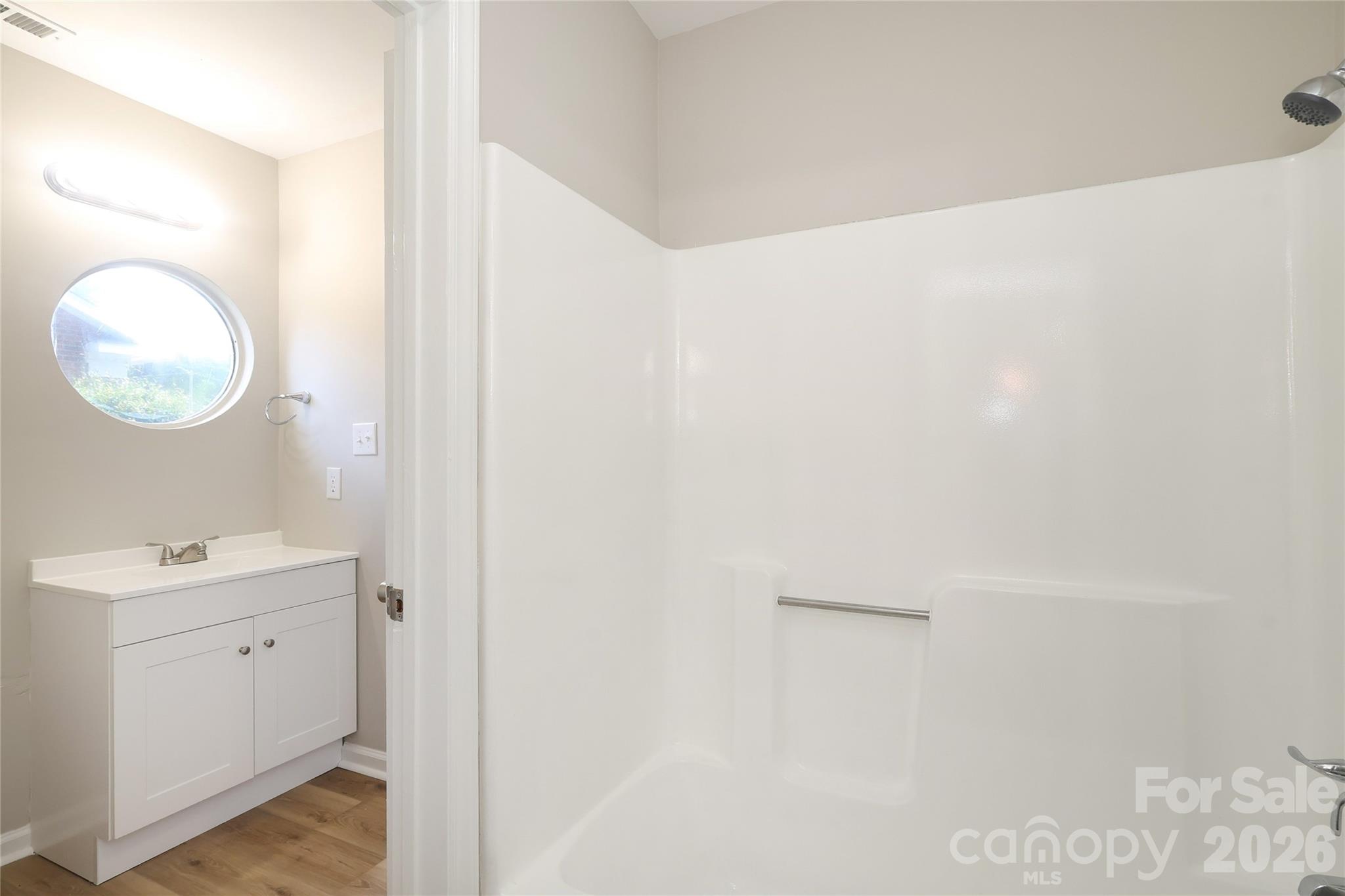 1214 E Franklin Boulevard A Property Photo 18