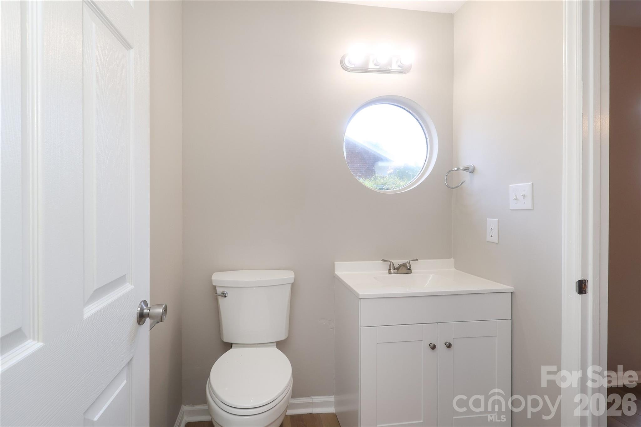 1214 E Franklin Boulevard A Property Photo 19