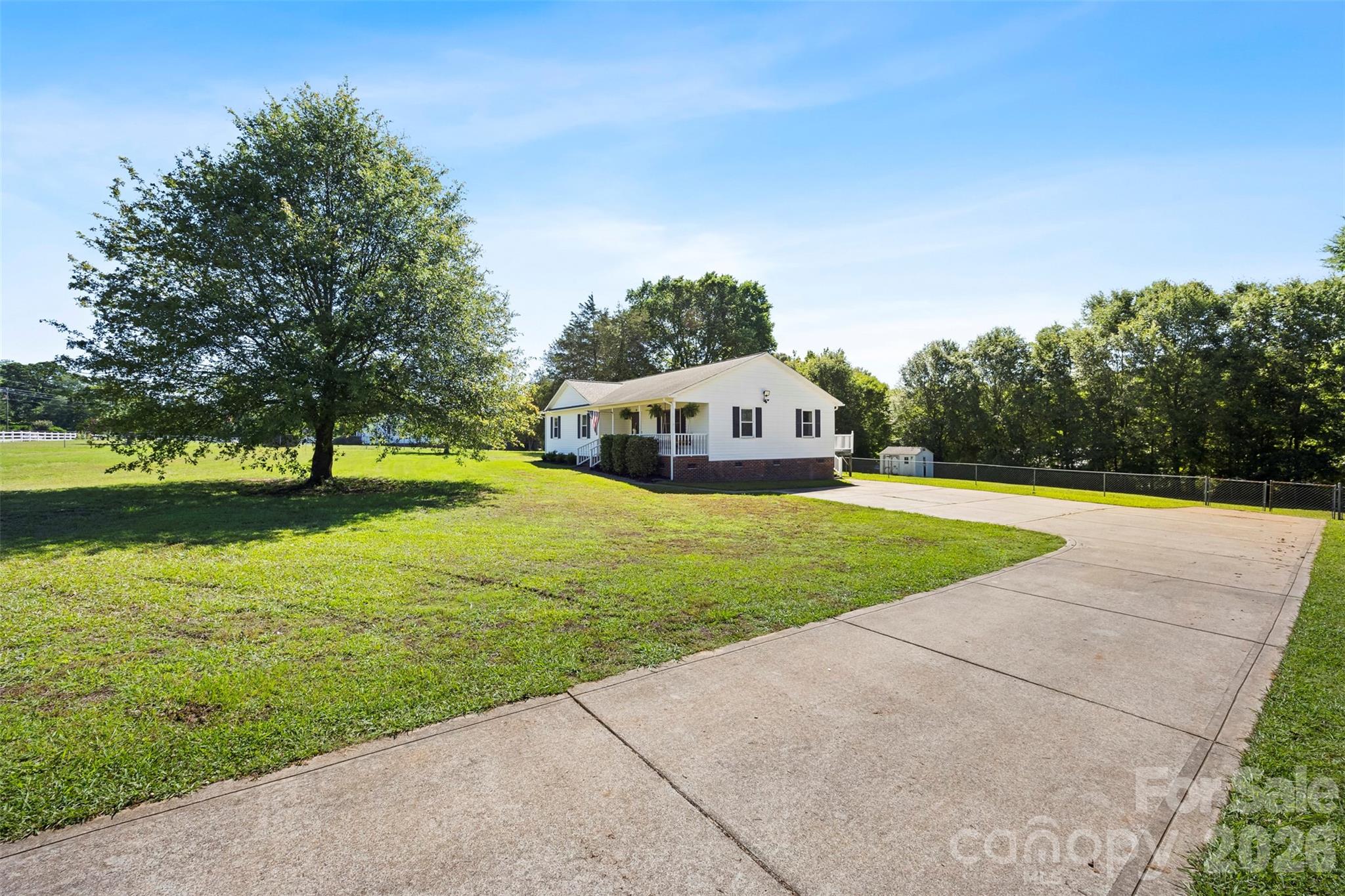 2600 Filbert Highway Property Photo 2