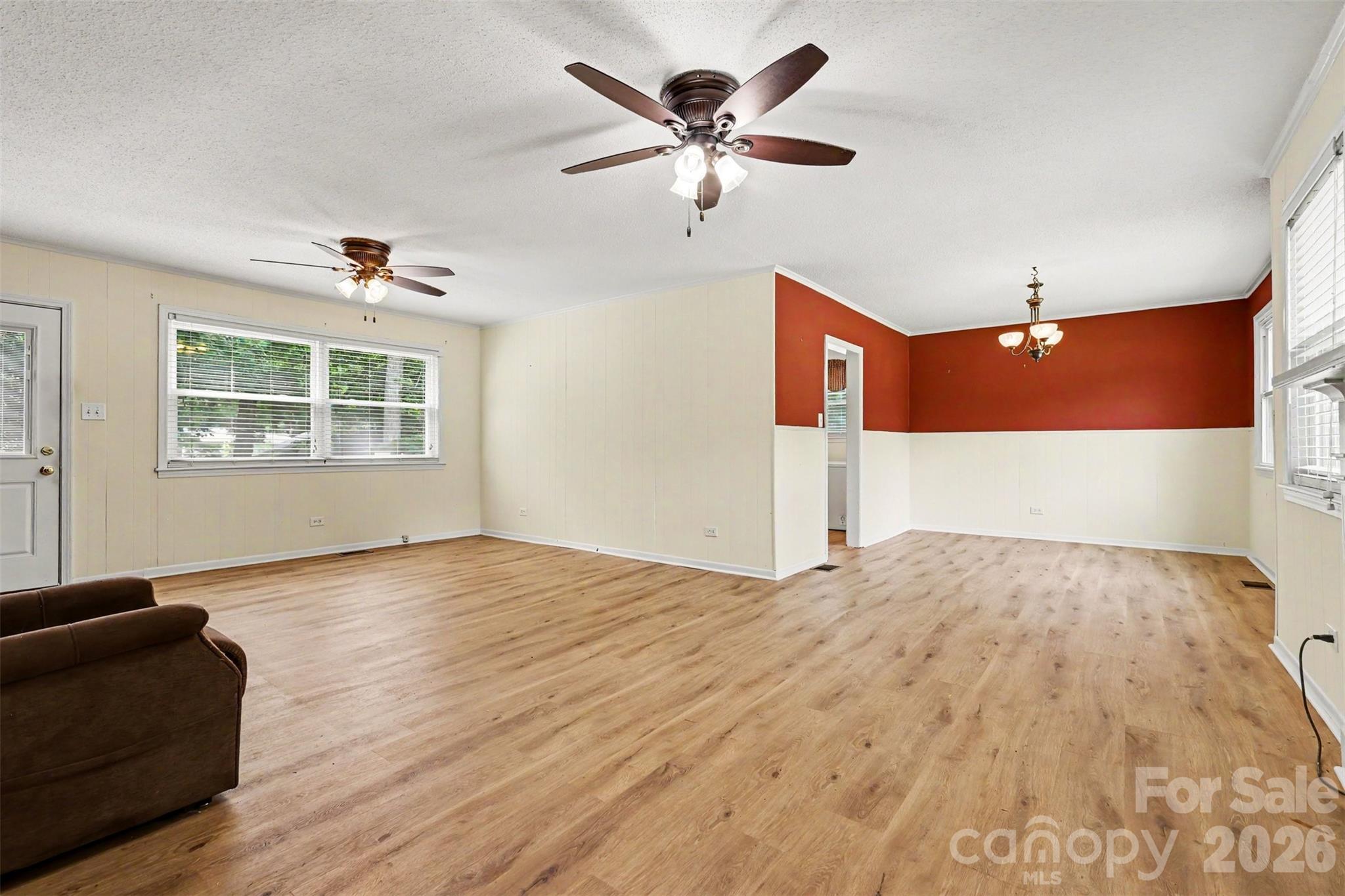 217 Oakwood Avenue Property Photo 9