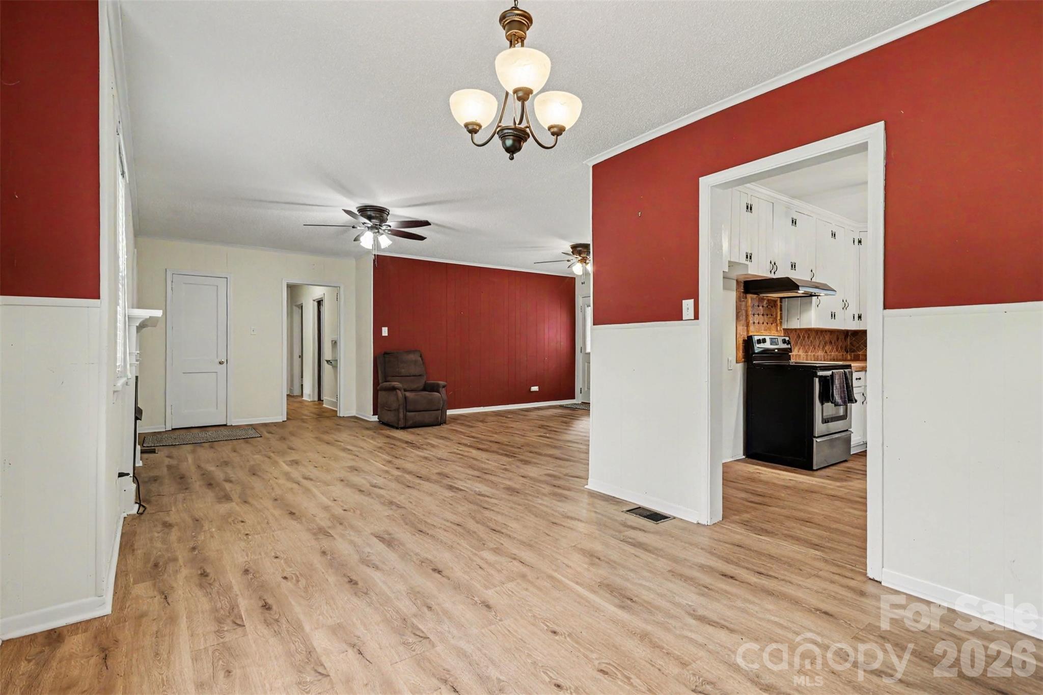 217 Oakwood Avenue Property Photo 12