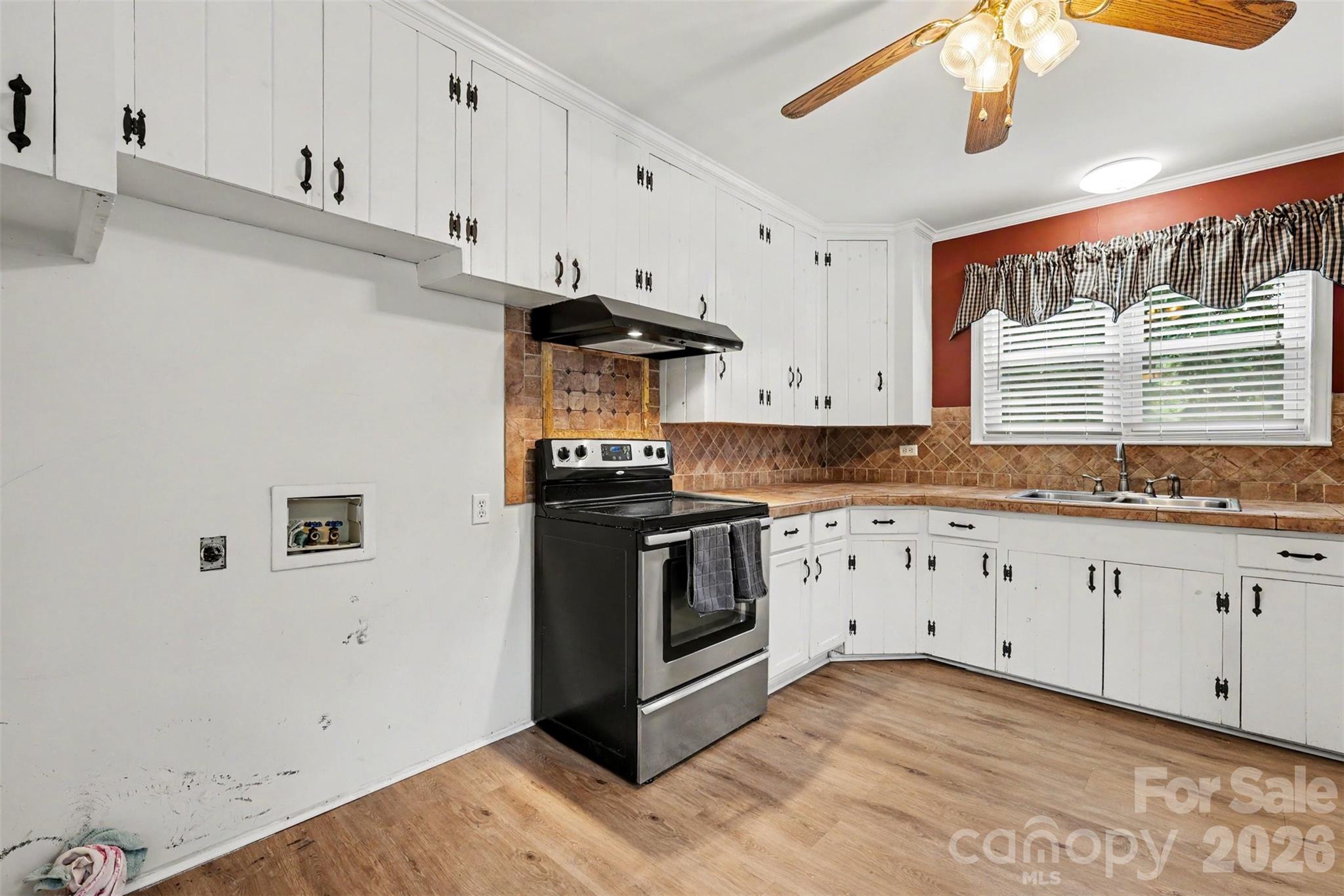 217 Oakwood Avenue Property Photo 15