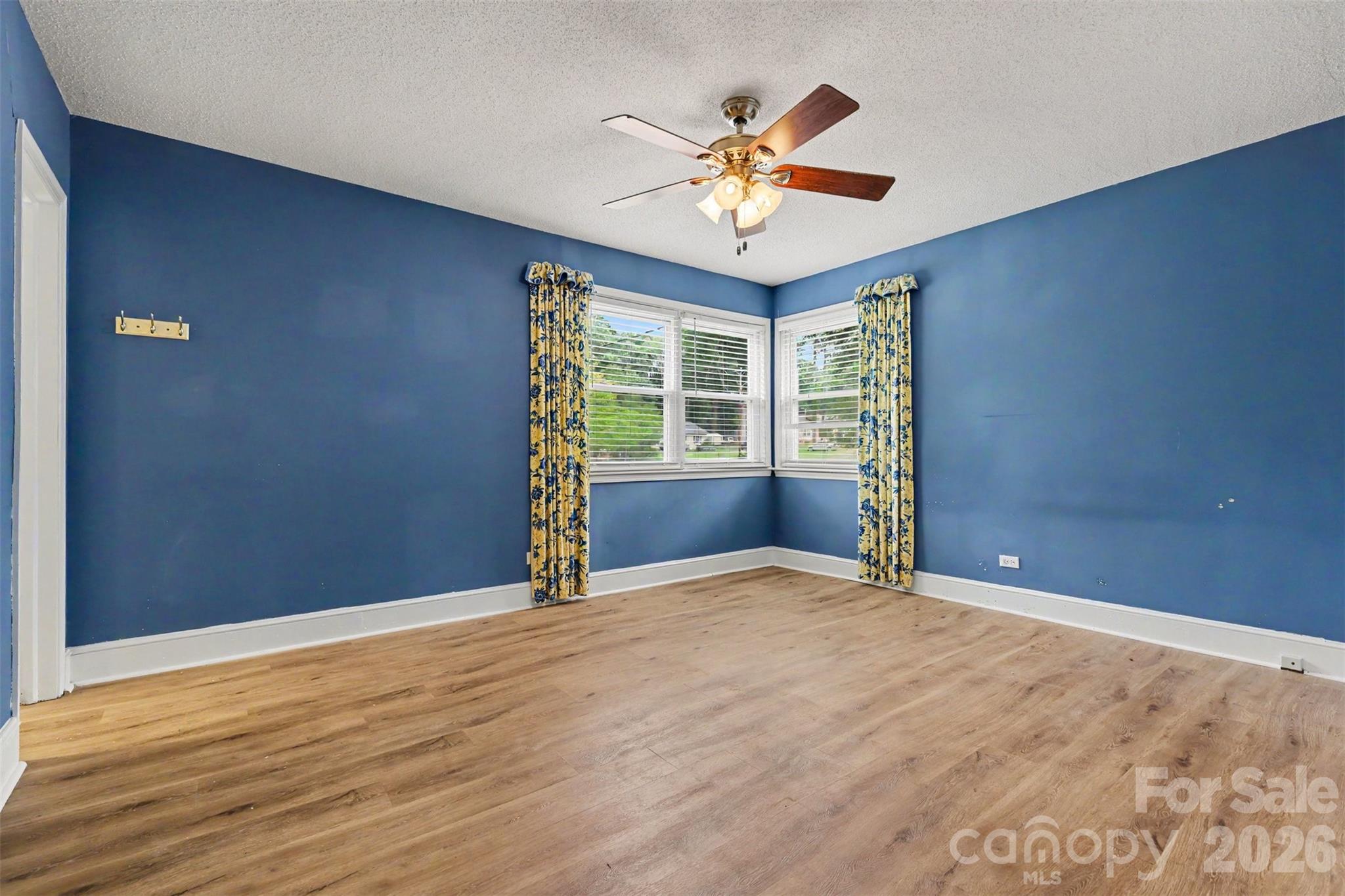 217 Oakwood Avenue Property Photo 22