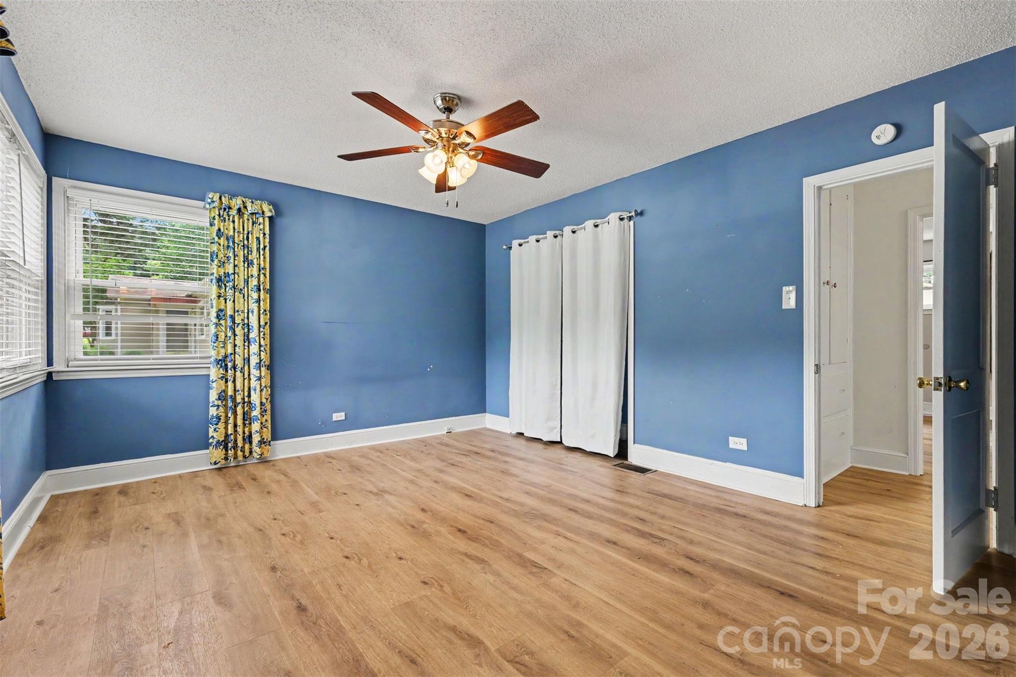 217 Oakwood Avenue Property Photo 24