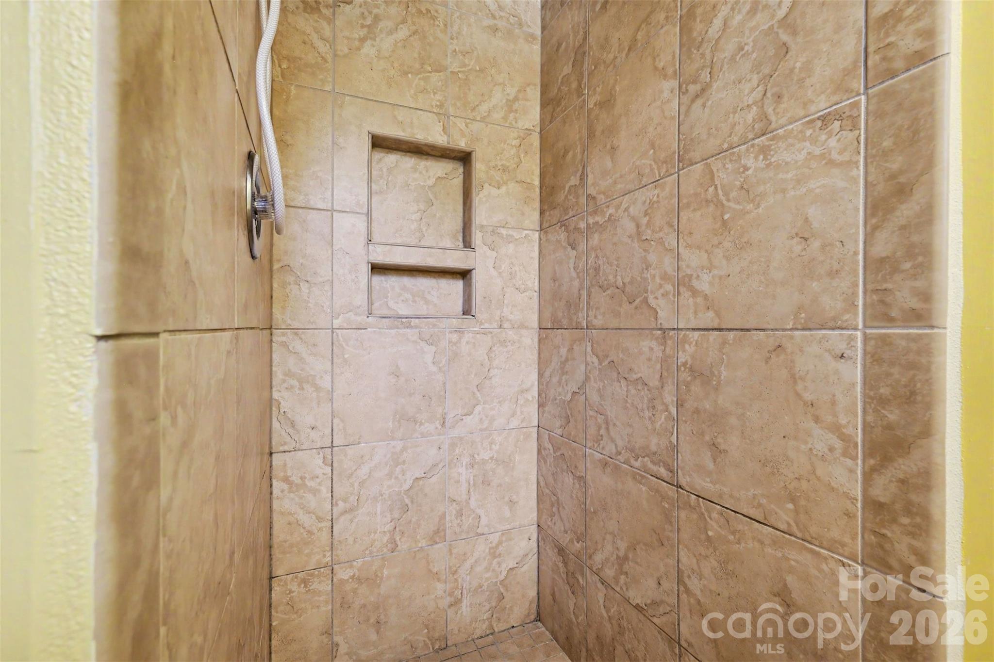 217 Oakwood Avenue Property Photo 26
