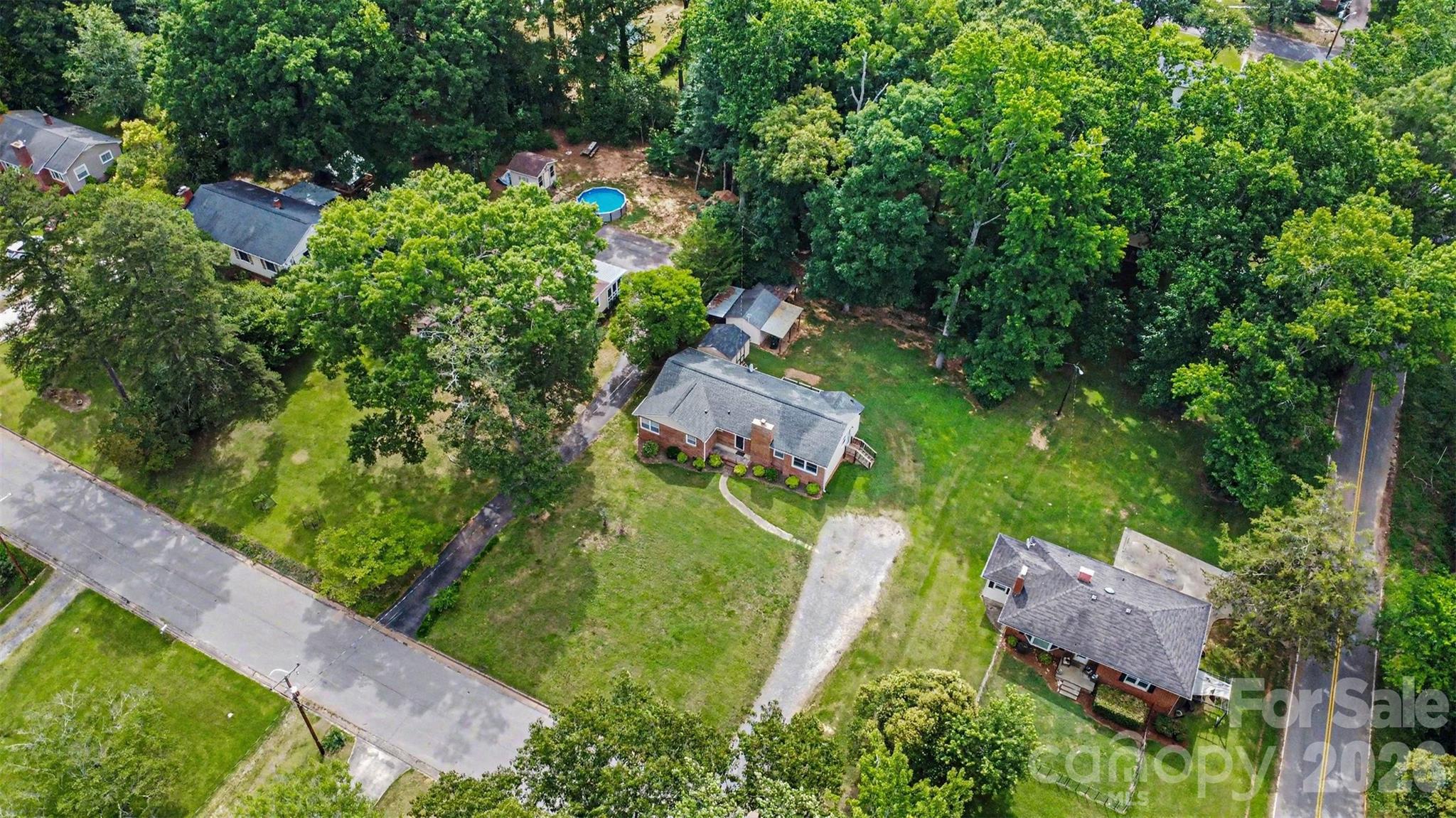 217 Oakwood Avenue Property Photo 41