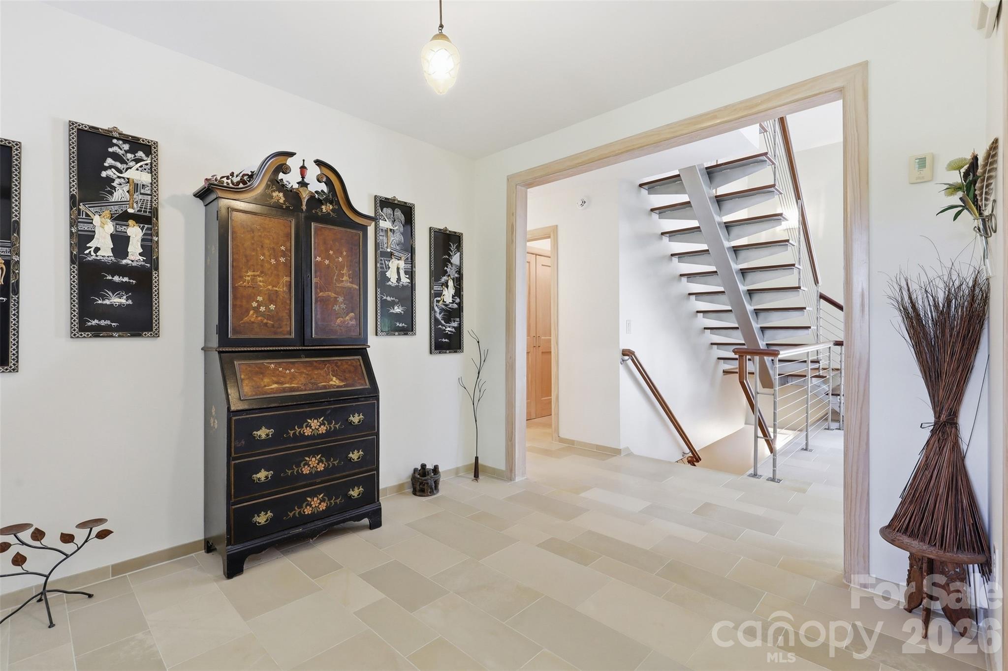811 Butter Street Property Photo 6