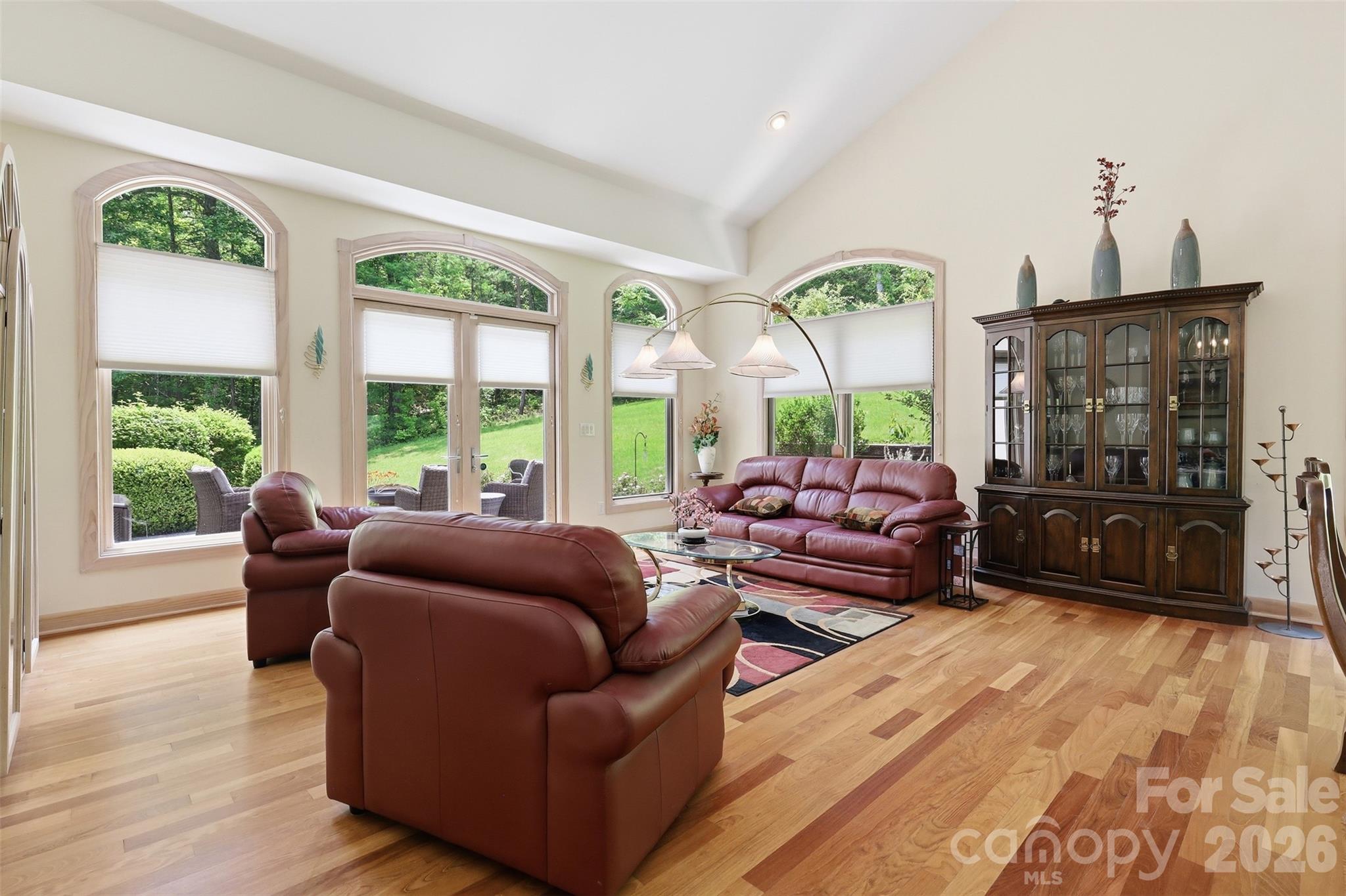 811 Butter Street Property Photo 7