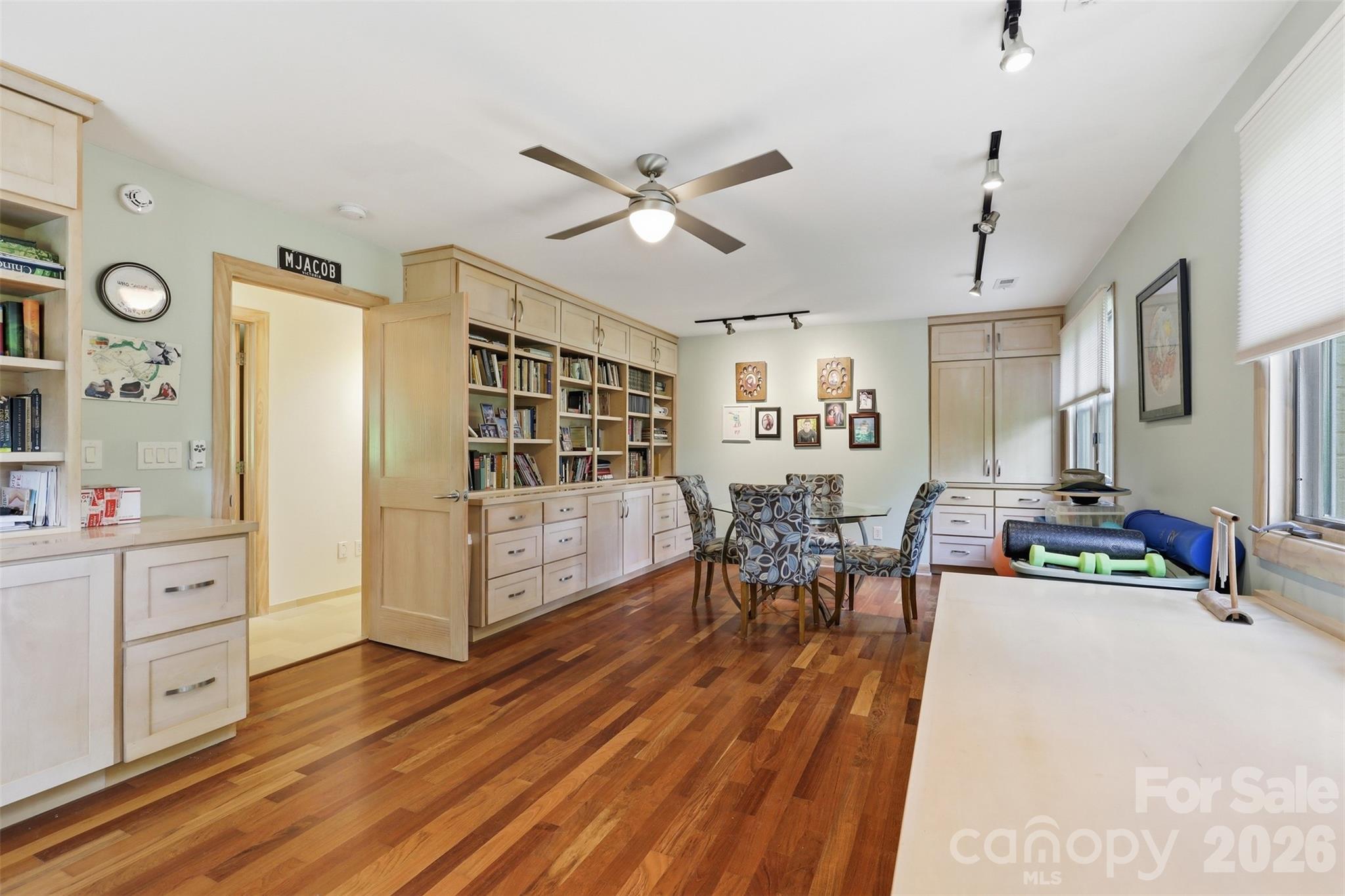 811 Butter Street Property Photo 18