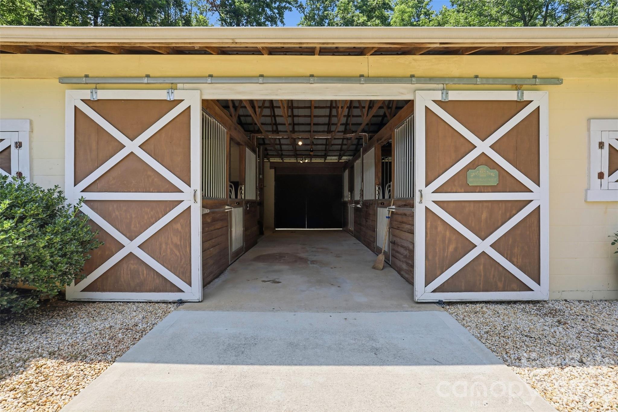 811 Butter Street Property Photo 33