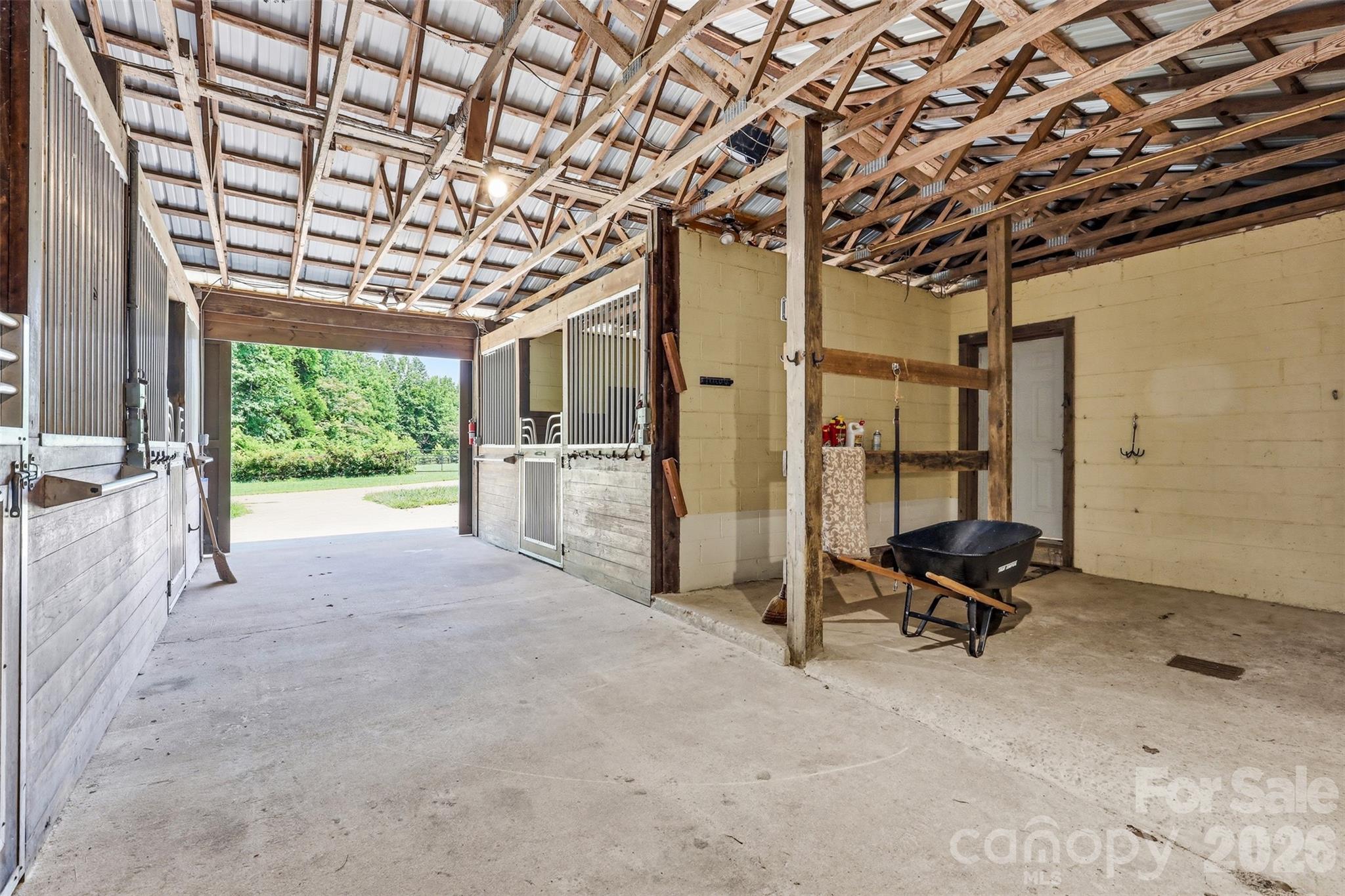 811 Butter Street Property Photo 34