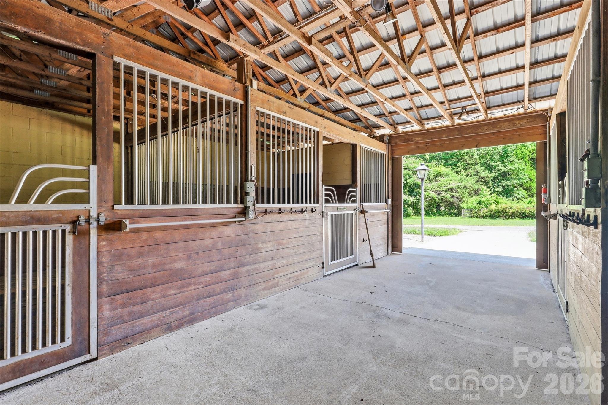 811 Butter Street Property Photo 35
