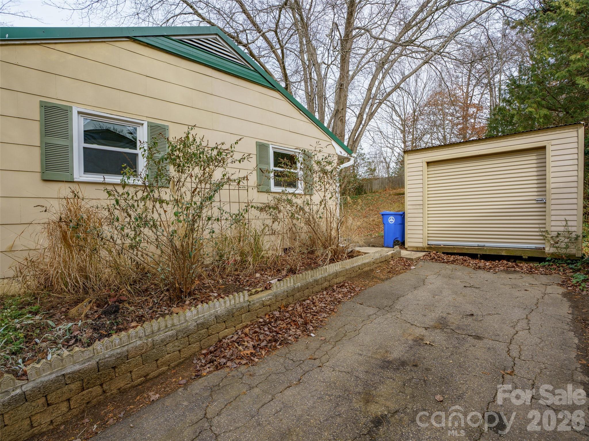 184 London Road Property Photo 4