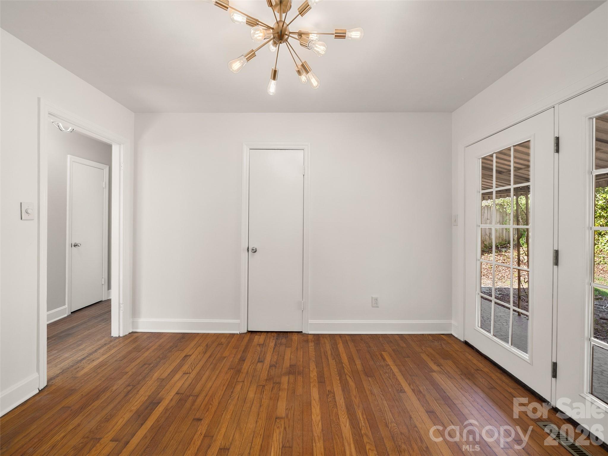 184 London Road Property Photo 12