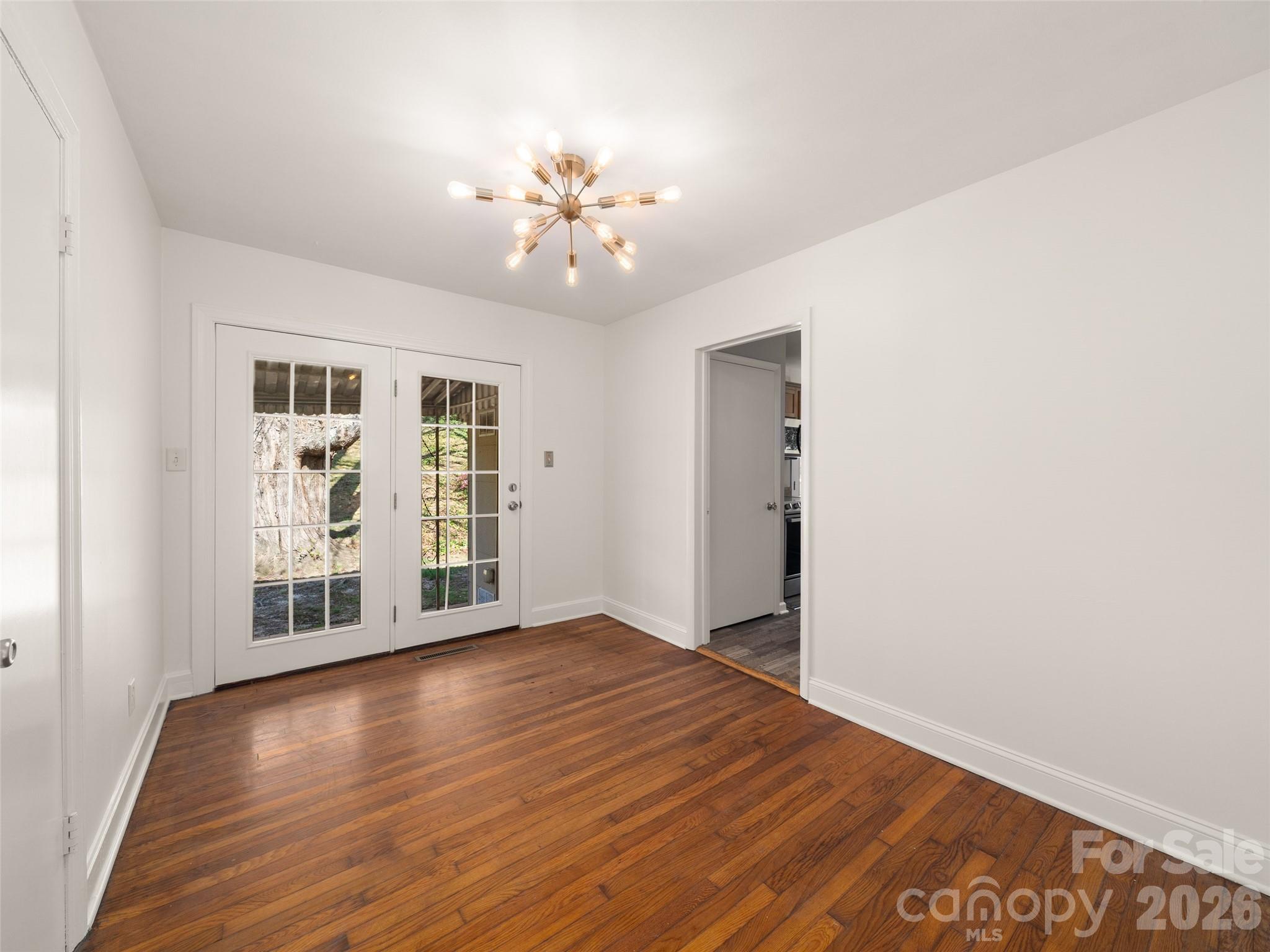 184 London Road Property Photo 13