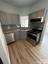 6509 Quarterbridge Lane Property Photo 4